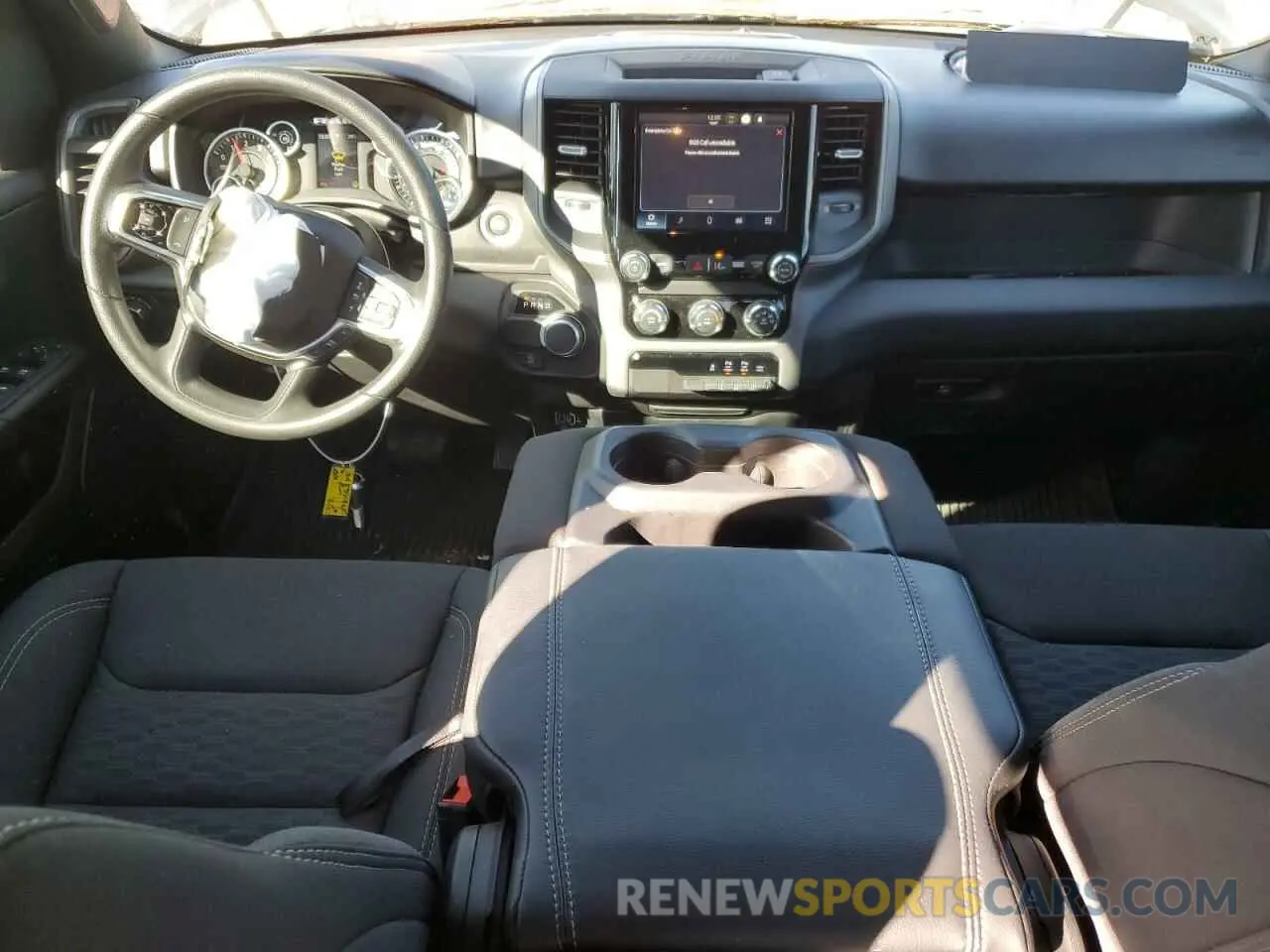 8 fotografías del automóvil dañado 1C6RREGG2SN597825 RAM 1500 2025