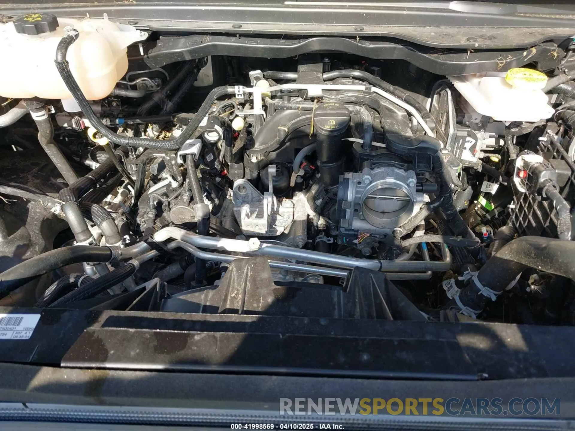 10 fotografías del automóvil dañado 1C6RREGG7SN661339 RAM 1500 2025