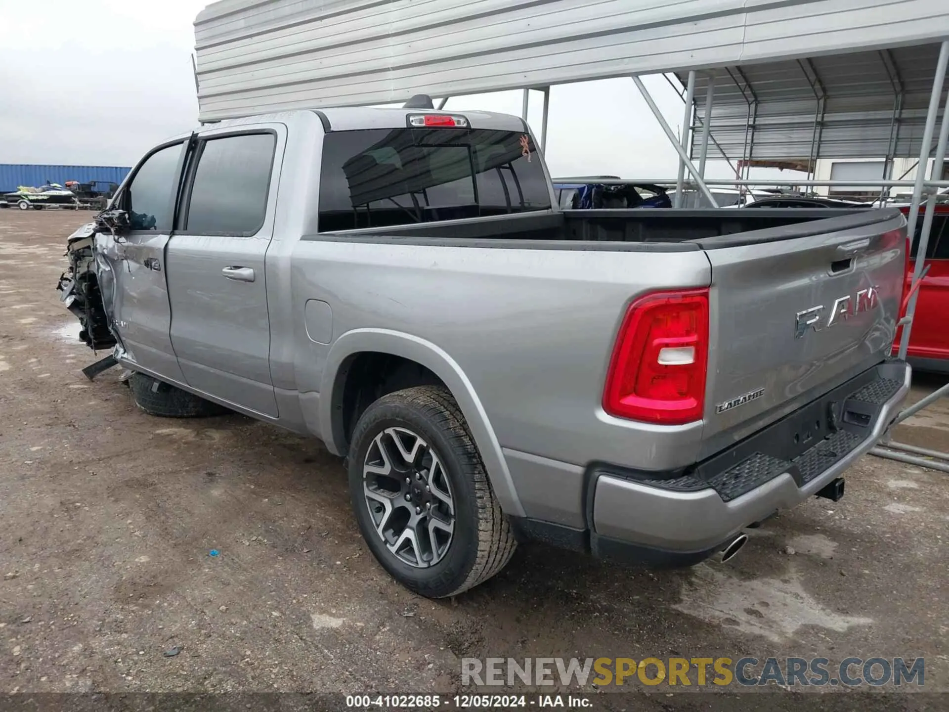 3 fotografías del automóvil dañado 1C6RREJP5SN601648 RAM 1500 2025