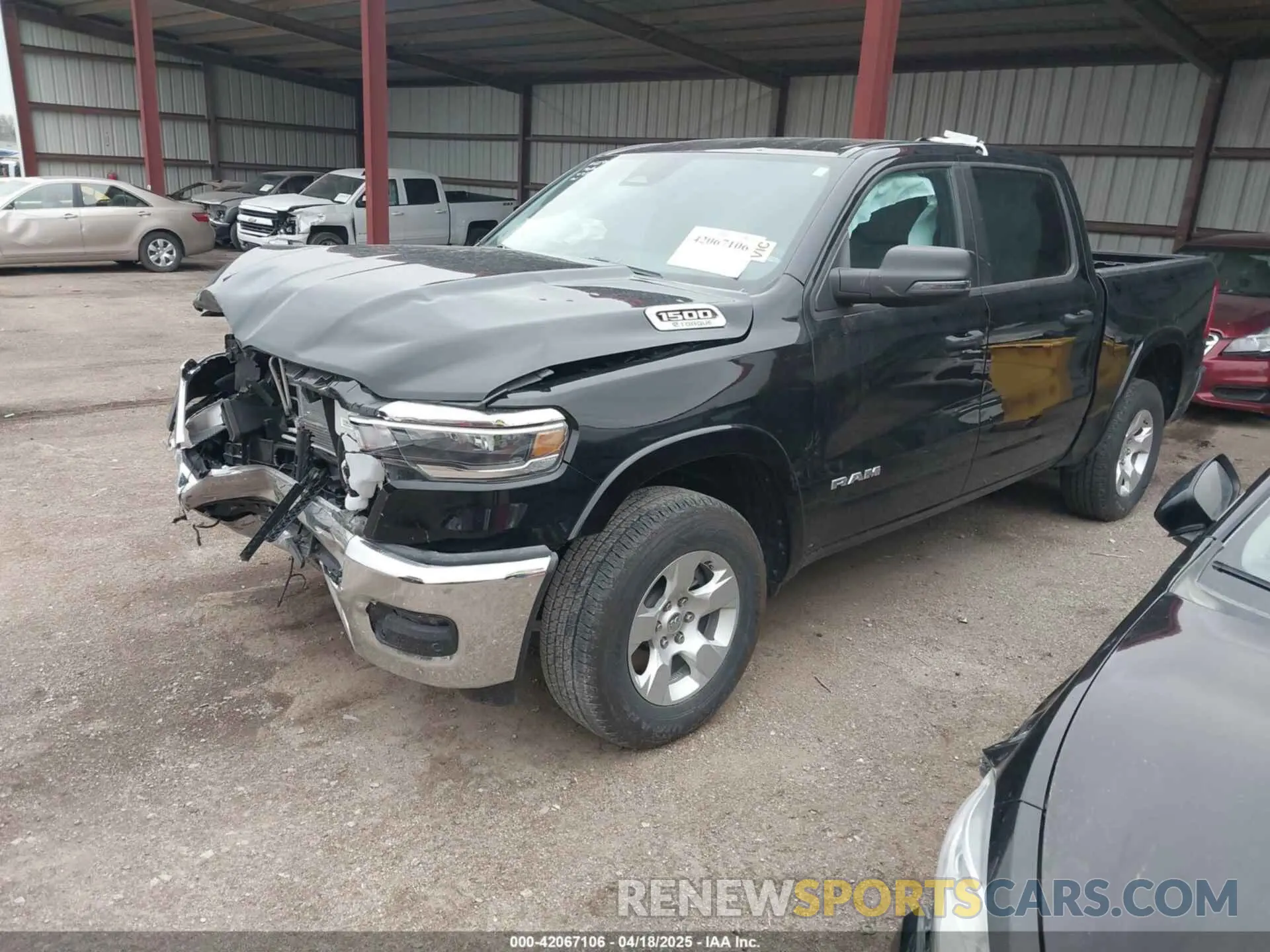 2 fotografías del automóvil dañado 1C6RRFFG1SN509421 RAM 1500 2025
