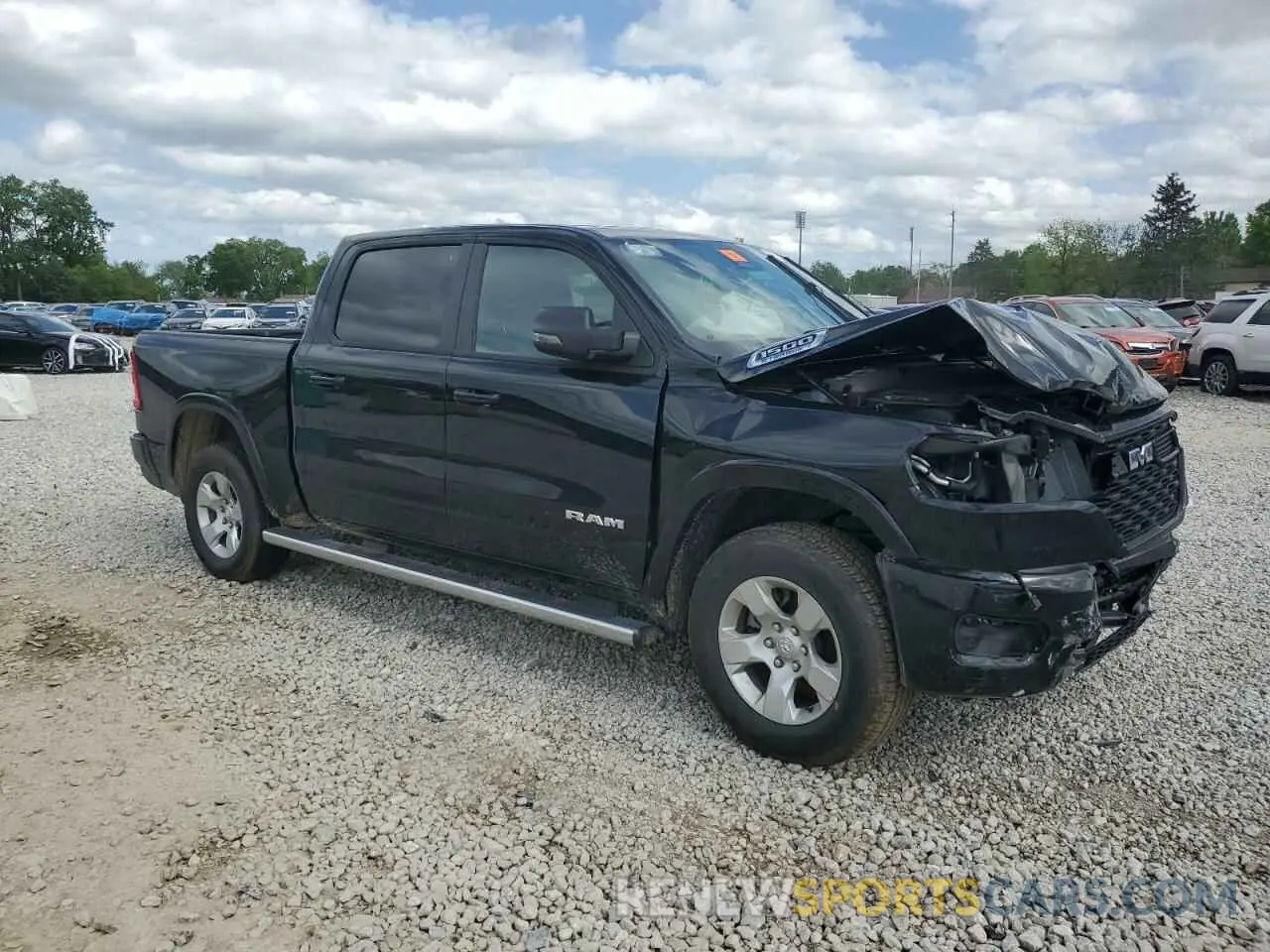 4 fotografías del automóvil dañado 1C6RRFFG1SN523805 RAM 1500 2025