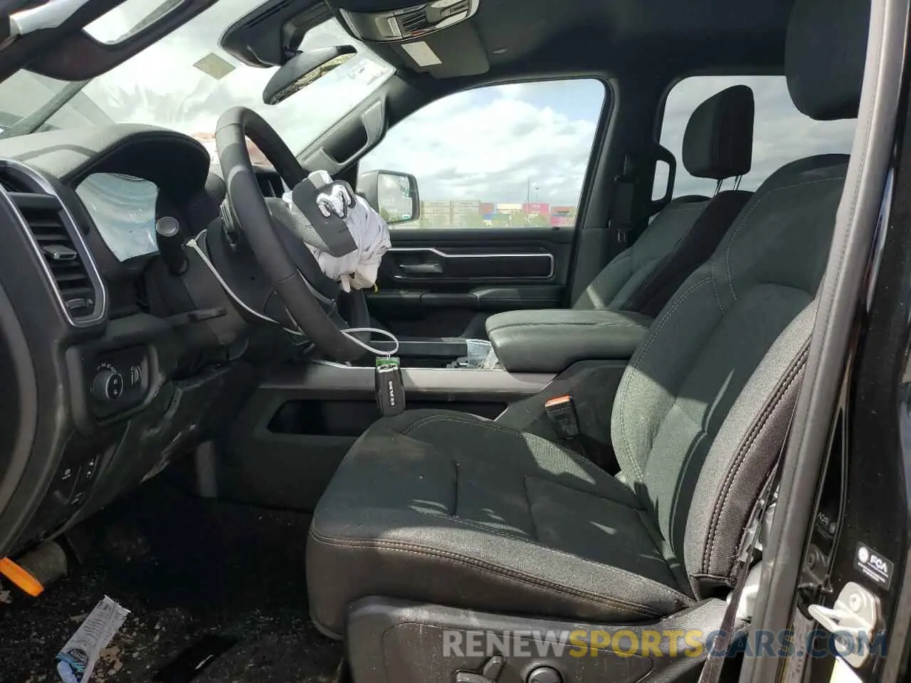 7 fotografías del automóvil dañado 1C6RRFFG1SN523805 RAM 1500 2025