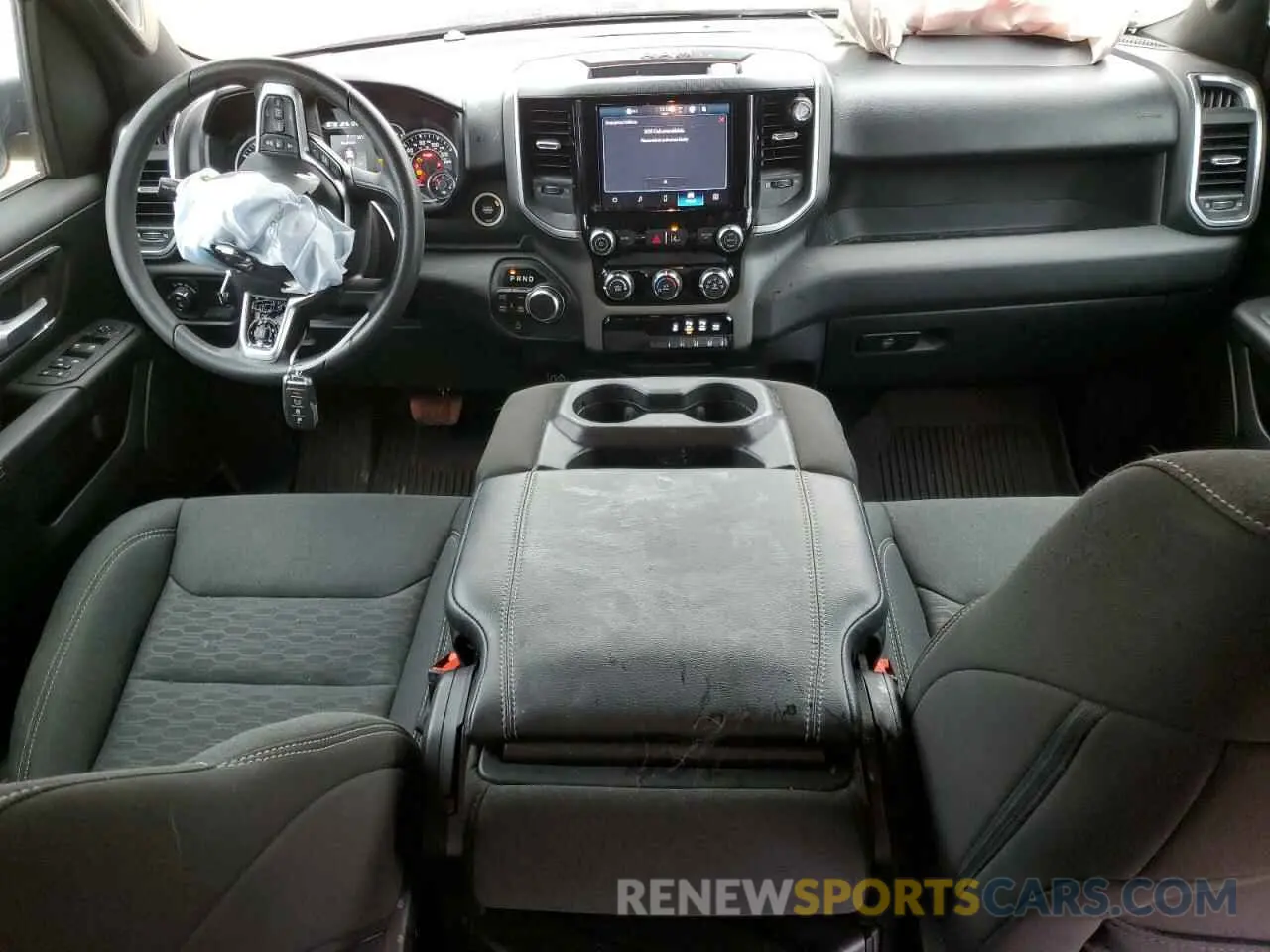 8 fotografías del automóvil dañado 1C6RRFFG5SN509938 RAM 1500 2025