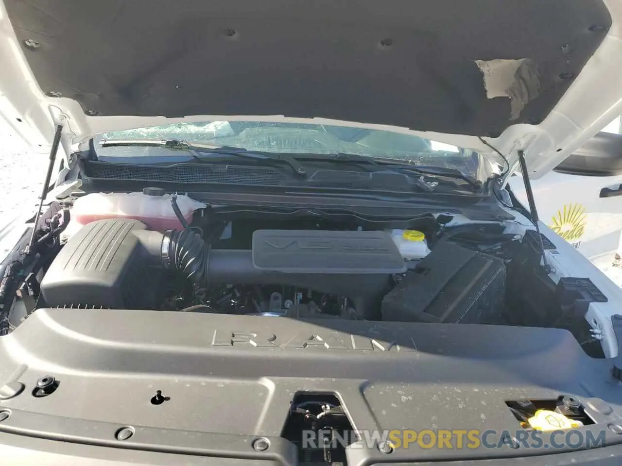 11 fotografías del automóvil dañado 1C6SRECG2SN642897 RAM 1500 2025