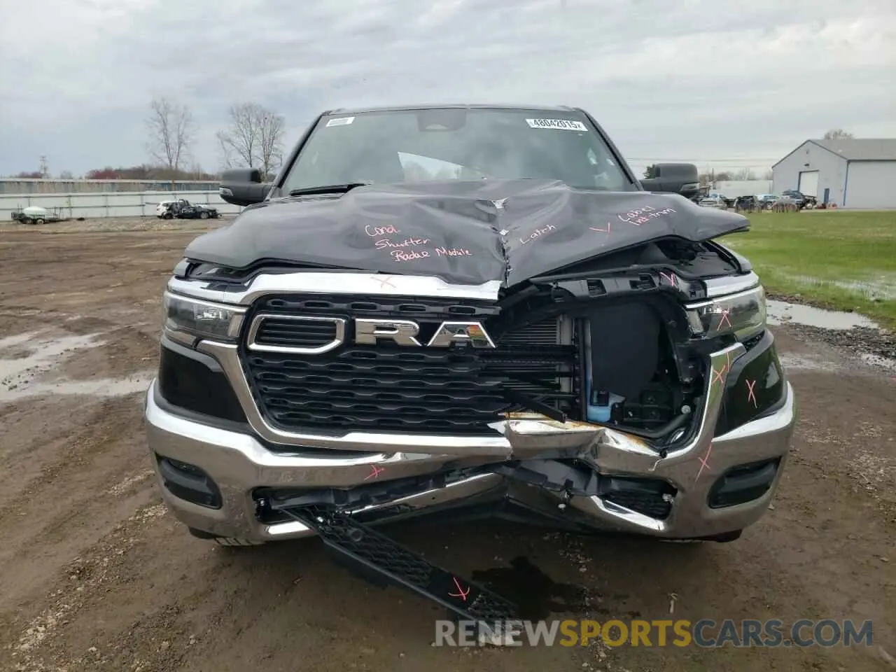5 fotografías del automóvil dañado 1C6SRFFP0SN559311 RAM 1500 2025