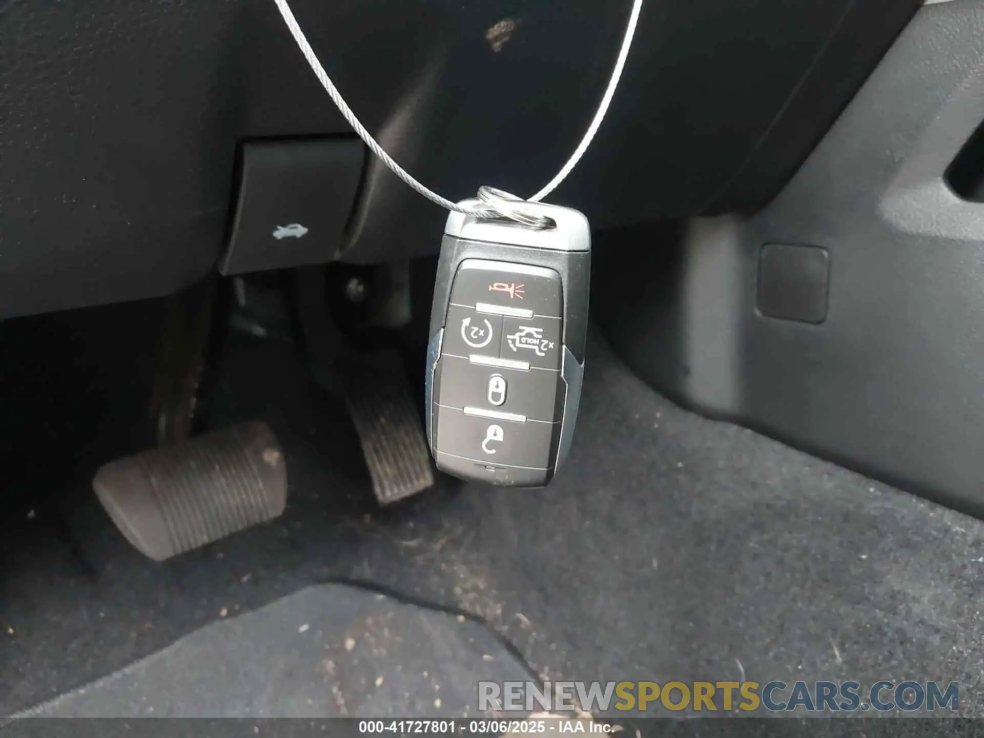 11 fotografías del automóvil dañado 1C6SRFFP2SN544955 RAM 1500 2025