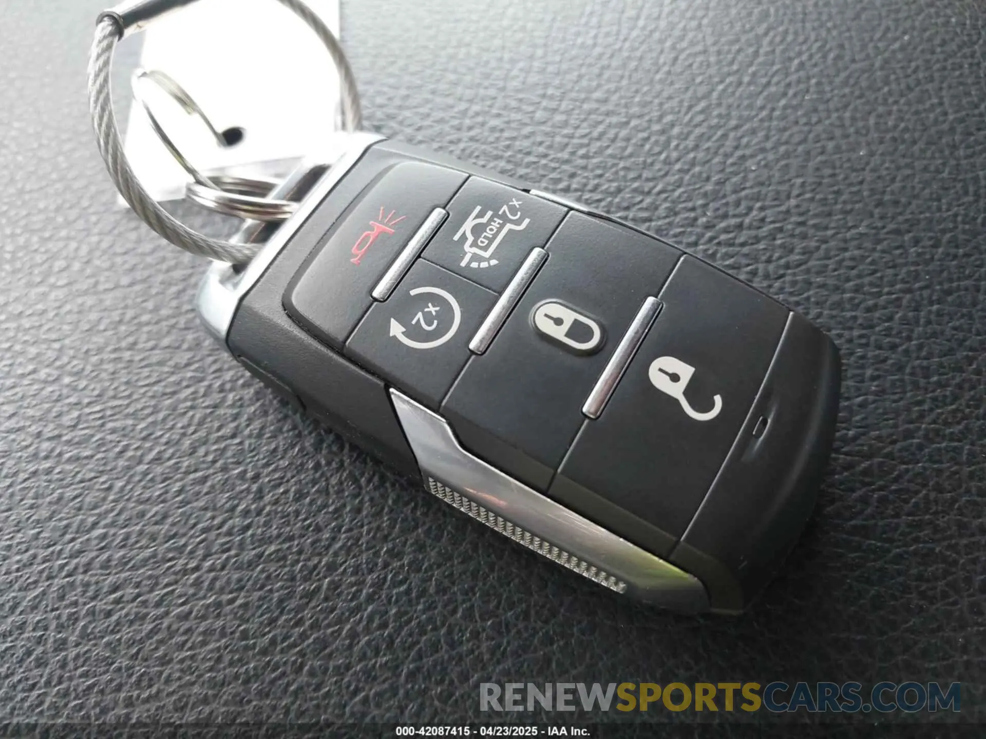 11 fotografías del automóvil dañado 1C6SRFFP2SN562047 RAM 1500 2025