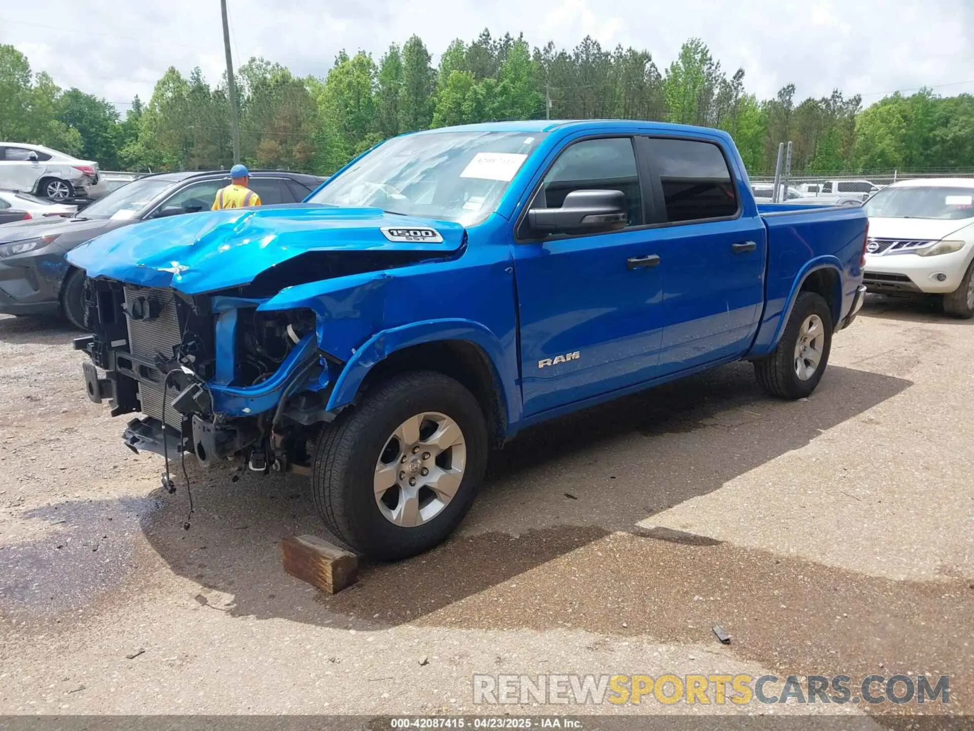2 fotografías del automóvil dañado 1C6SRFFP2SN562047 RAM 1500 2025