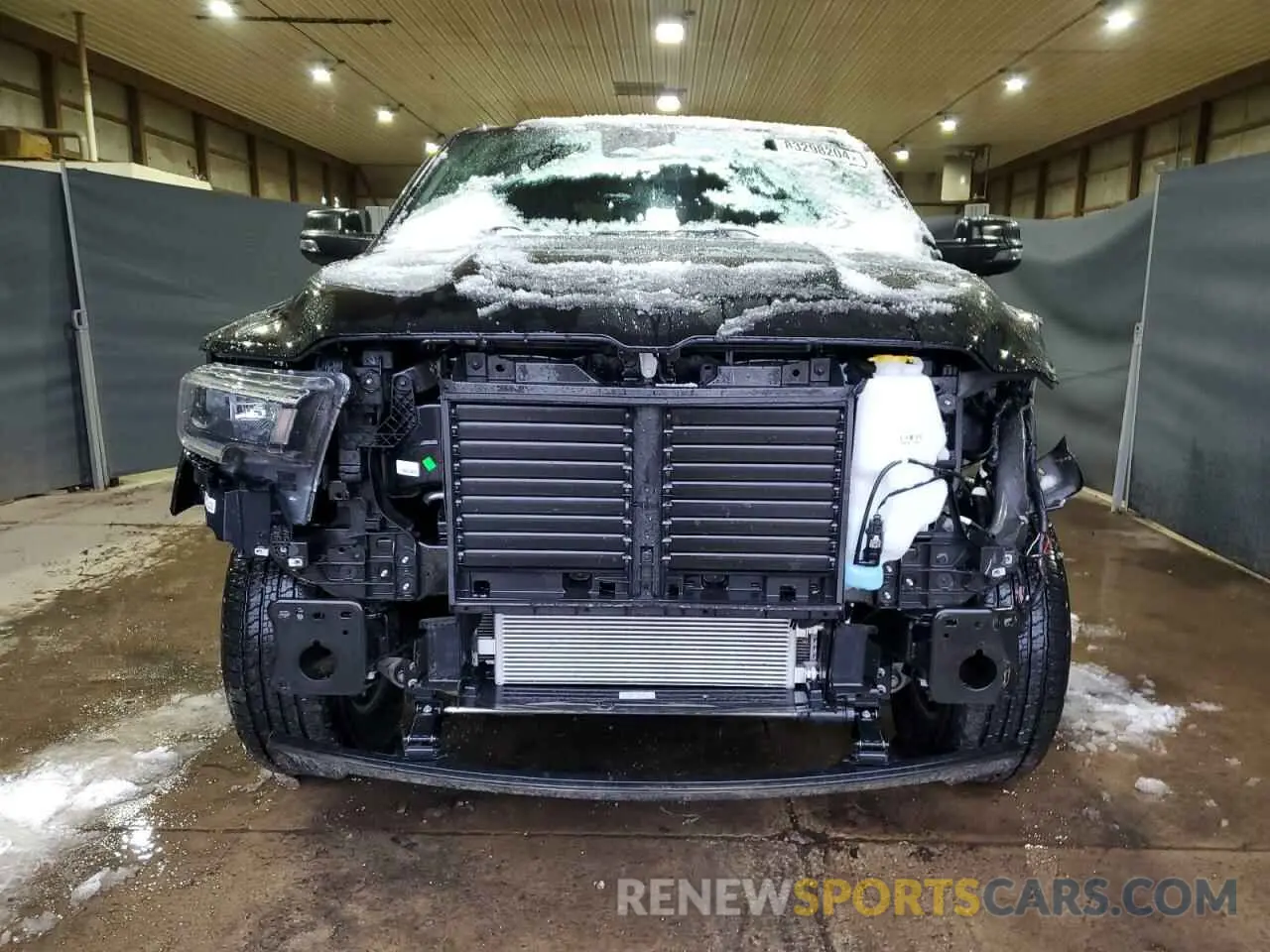 5 fotografías del automóvil dañado 1C6SRFFP2SN581701 RAM 1500 2025