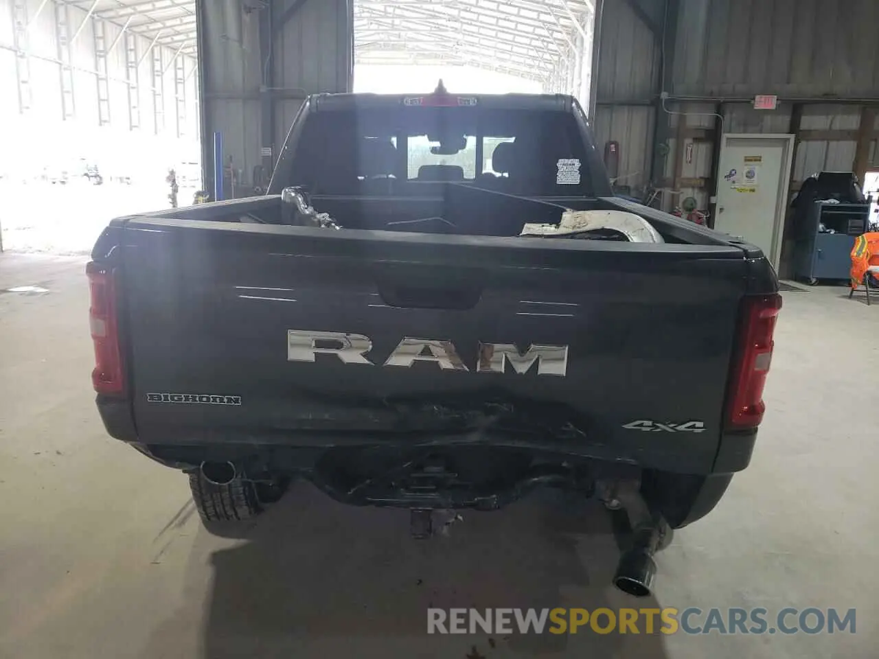 6 fotografías del automóvil dañado 1C6SRFFP3SN636561 RAM 1500 2025
