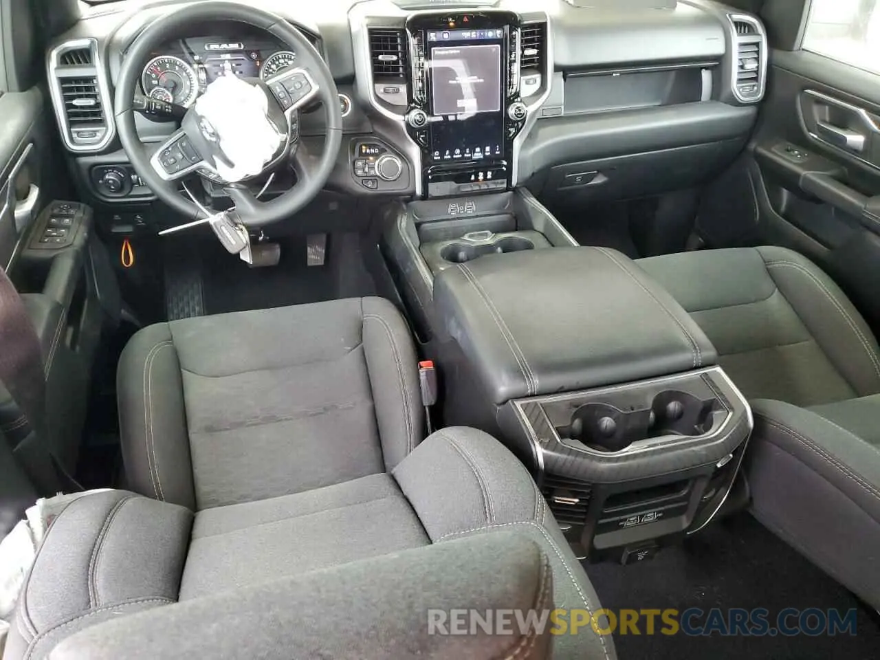 8 fotografías del automóvil dañado 1C6SRFFP7SN581838 RAM 1500 2025