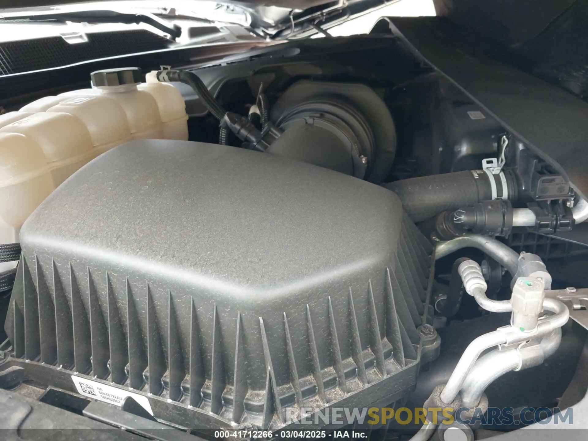 16 fotografías del automóvil dañado 1C6SRFFP8SN583856 RAM 1500 2025