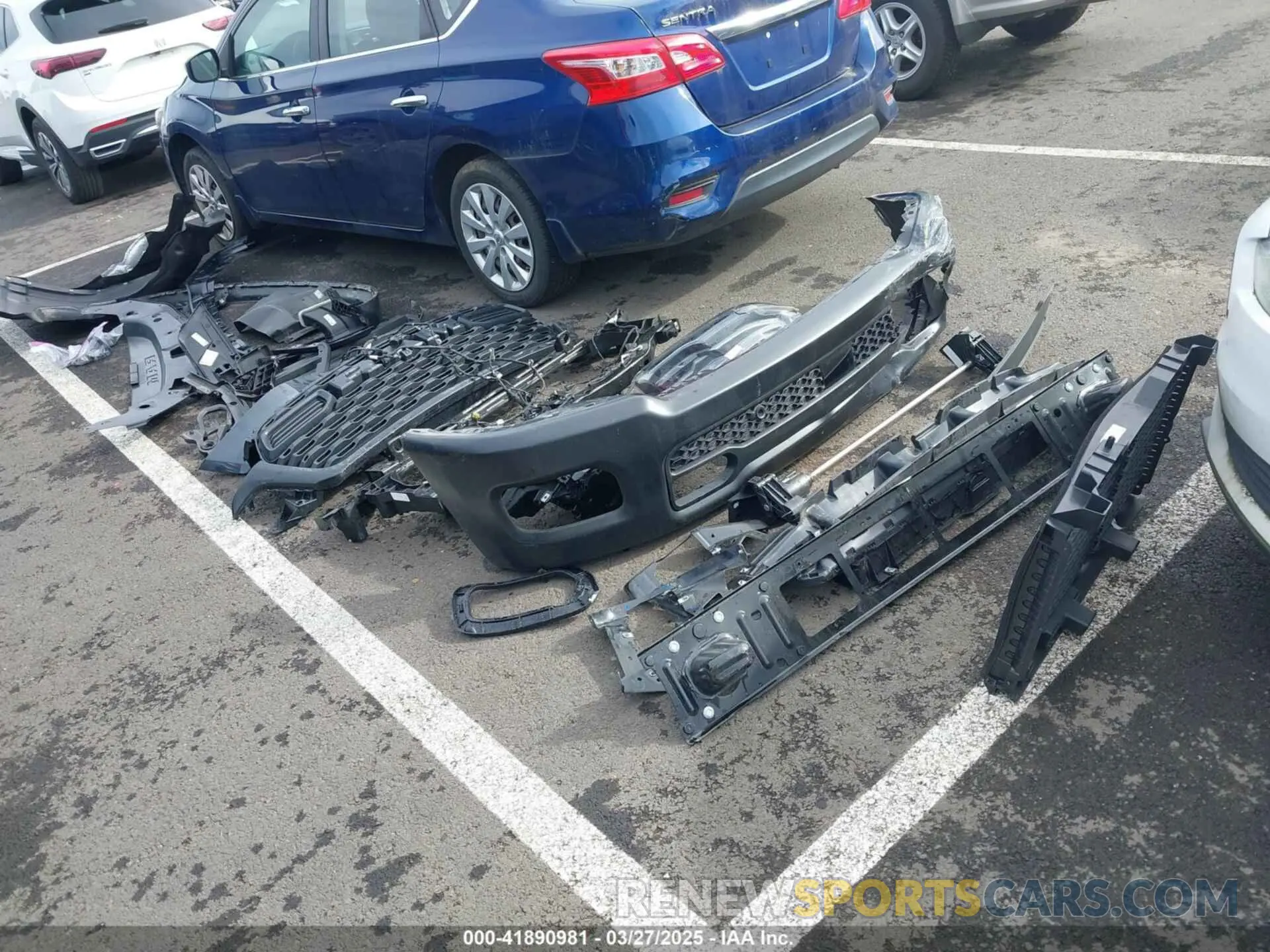 12 fotografías del automóvil dañado 1C6SRFGP4SN628564 RAM 1500 2025