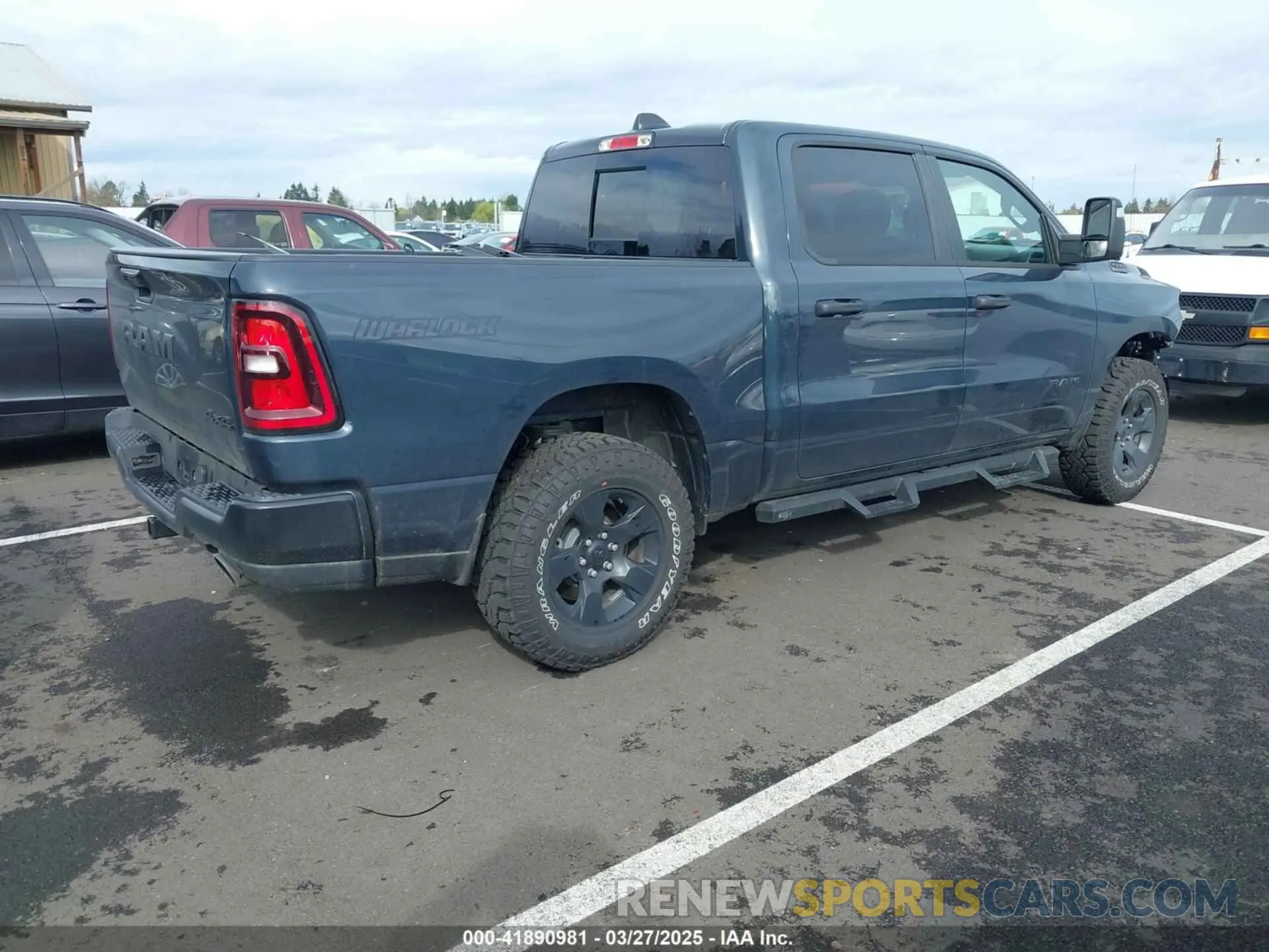 4 fotografías del automóvil dañado 1C6SRFGP4SN628564 RAM 1500 2025