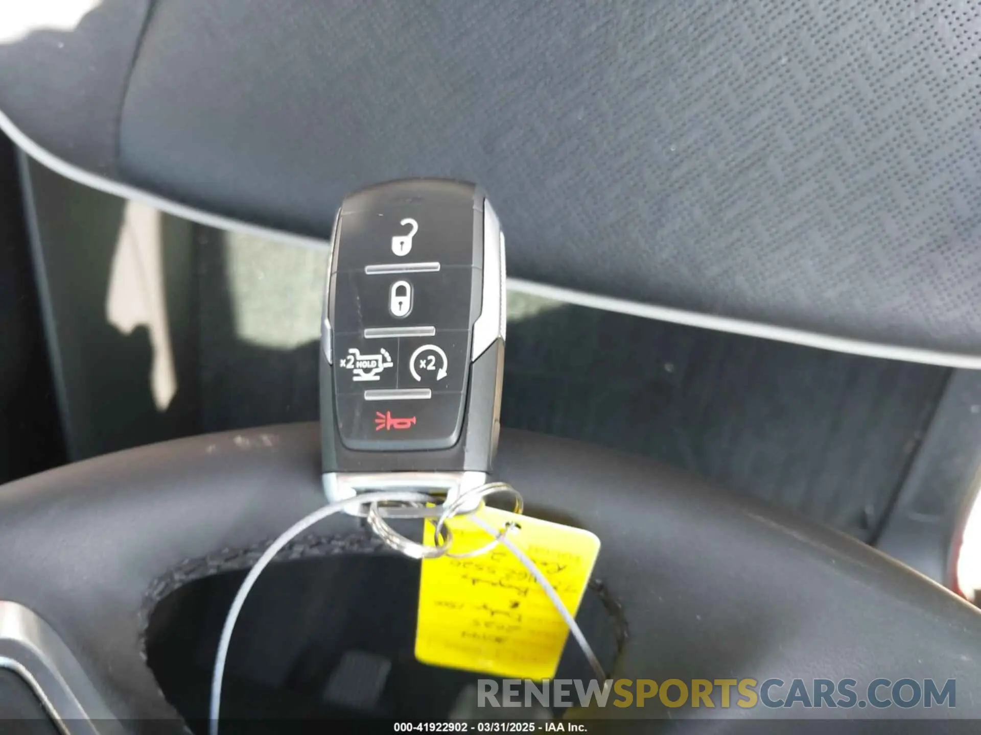 11 fotografías del automóvil dañado 1C6SRFJP0SN510312 RAM 1500 2025