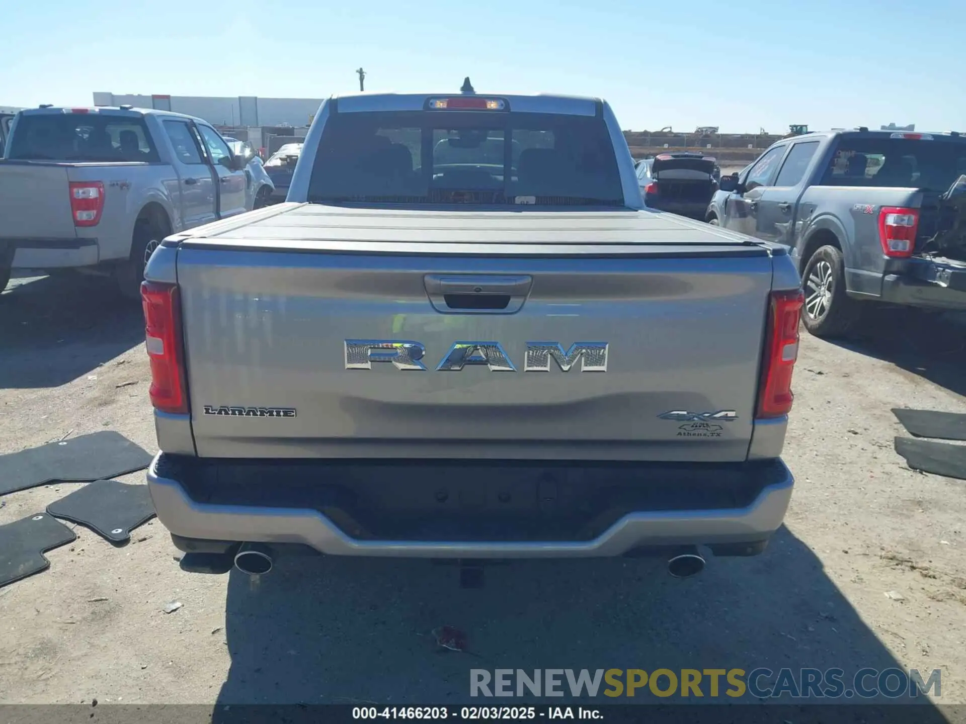 16 fotografías del automóvil dañado 1C6SRFJP5SN657354 RAM 1500 2025