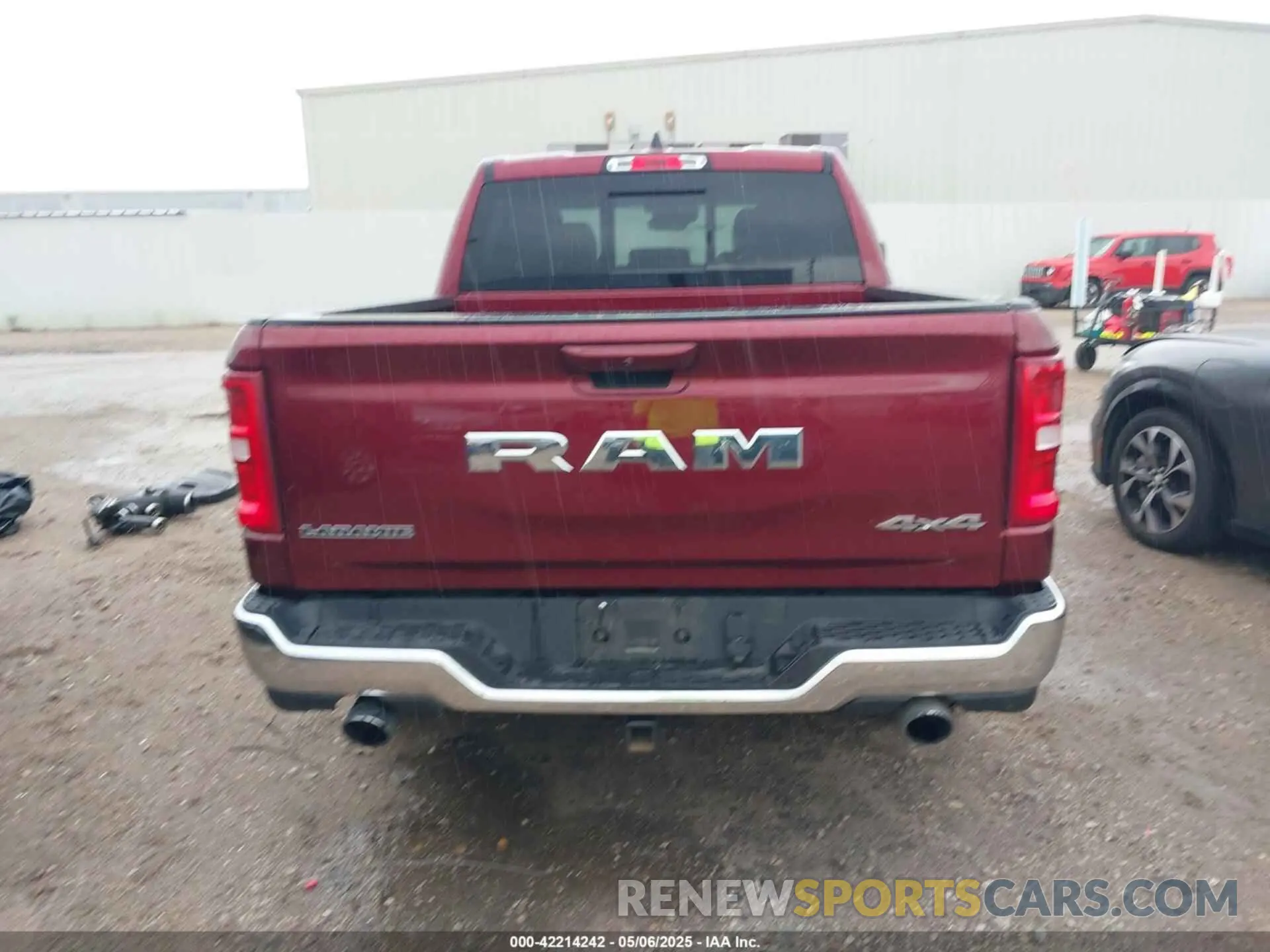 17 fotografías del automóvil dañado 1C6SRFJP6SN563032 RAM 1500 2025