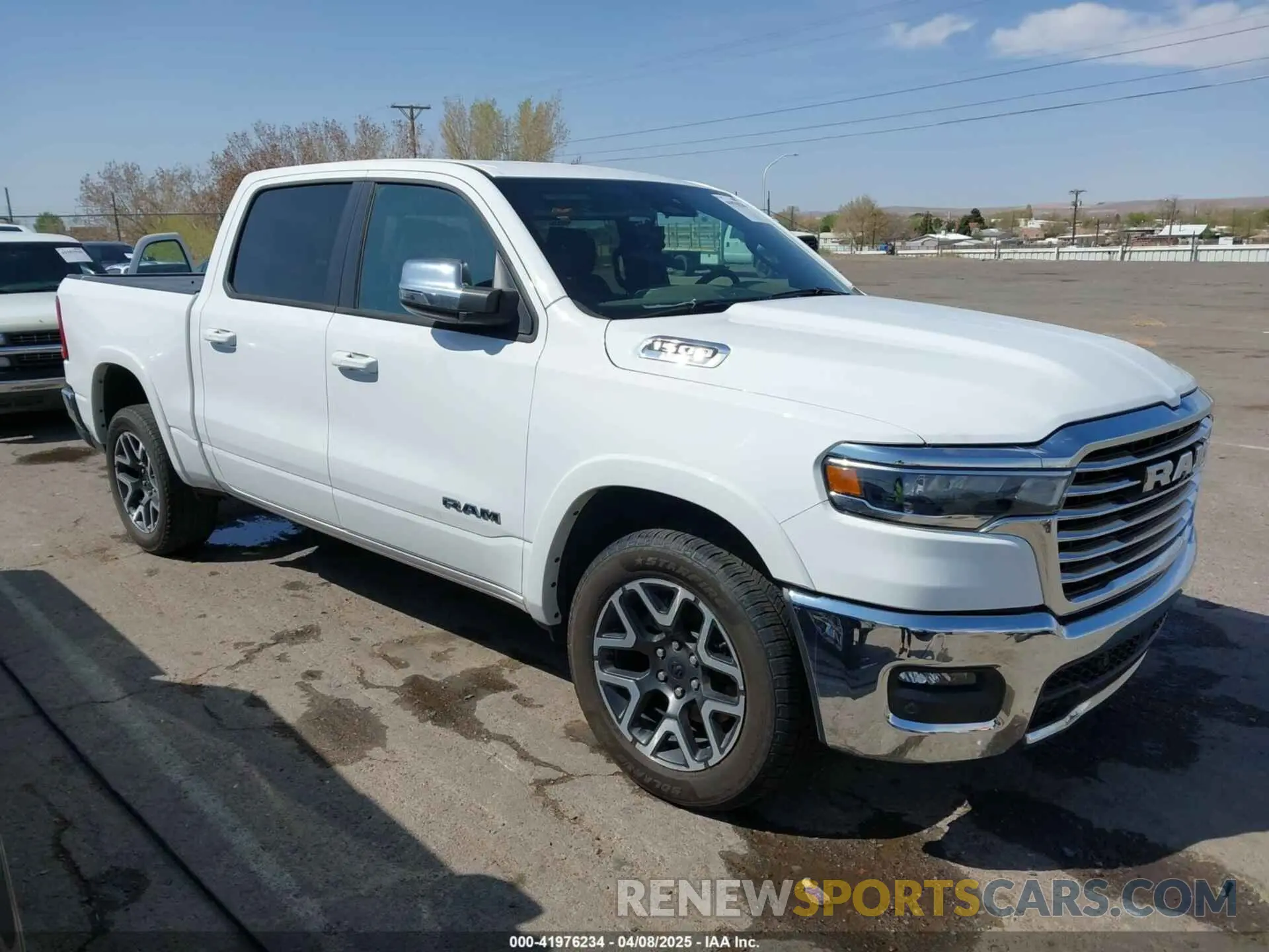 13 fotografías del automóvil dañado 1C6SRFJP7SN567428 RAM 1500 2025