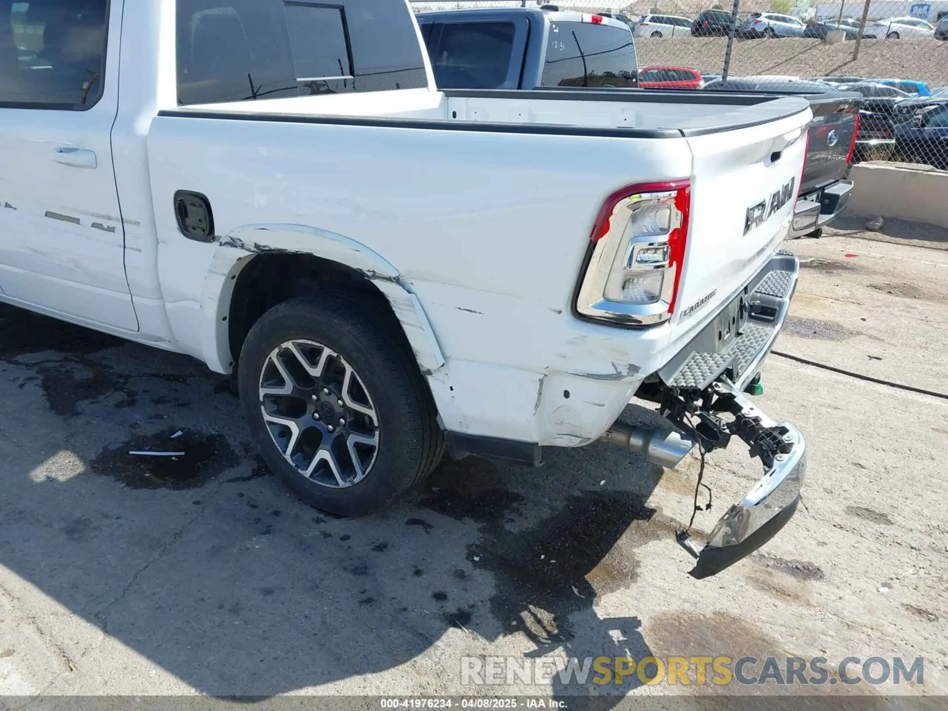19 fotografías del automóvil dañado 1C6SRFJP7SN567428 RAM 1500 2025