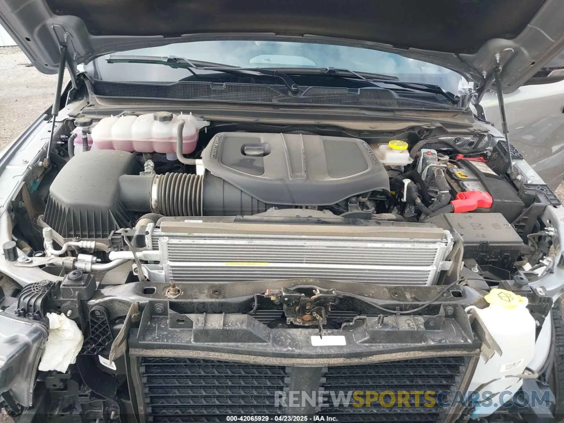10 fotografías del automóvil dañado 1C6SRFJP8SN630889 RAM 1500 2025