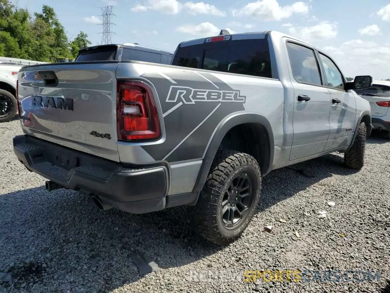 3 fotografías del automóvil dañado 1C6SRFLPXSN583815 RAM 1500 2025