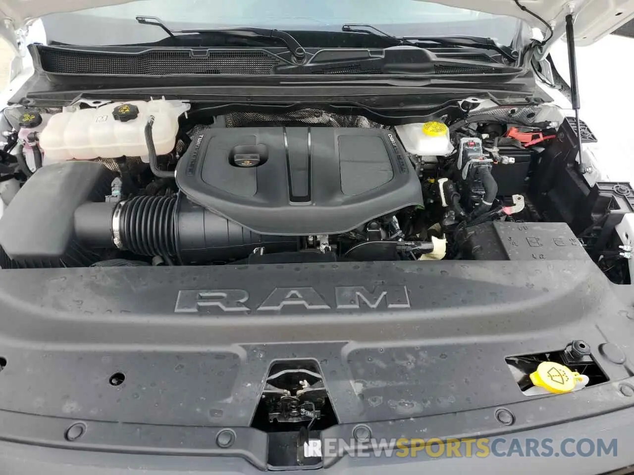 11 fotografías del automóvil dañado 1C6SRFNP3SN608731 RAM 1500 2025