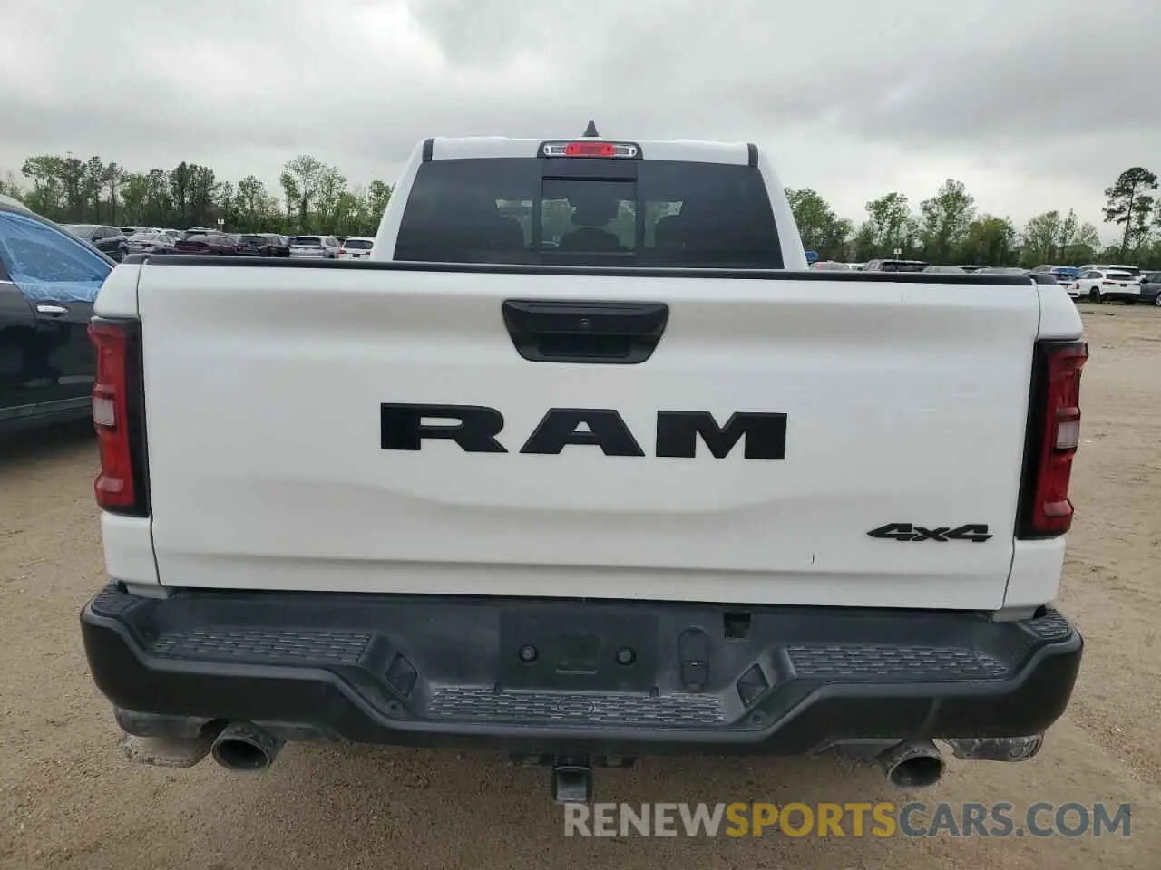 6 fotografías del automóvil dañado 1C6SRFNP3SN608731 RAM 1500 2025
