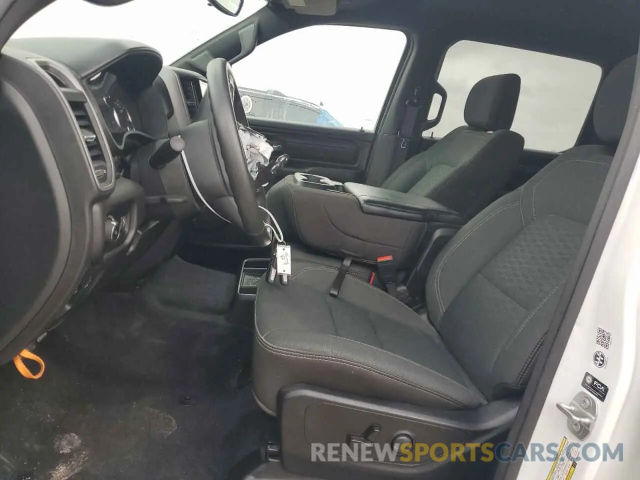 7 fotografías del automóvil dañado 1C6SRFNP3SN608731 RAM 1500 2025