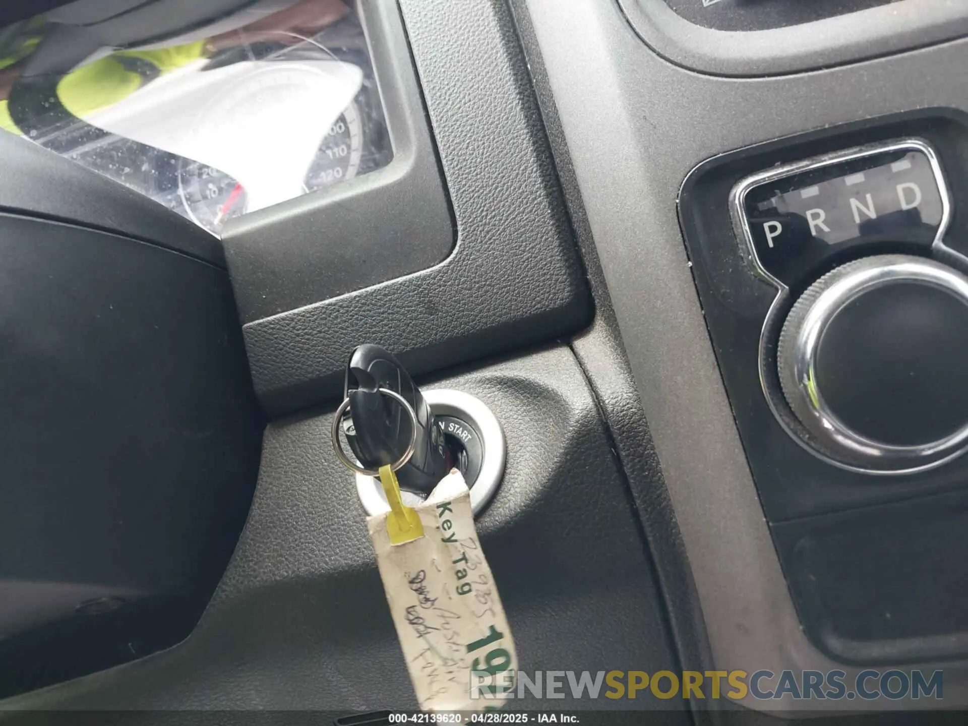 11 fotografías del automóvil dañado 1C6RR6FG2KS702064 RAM 1500 CLASSIC 2019