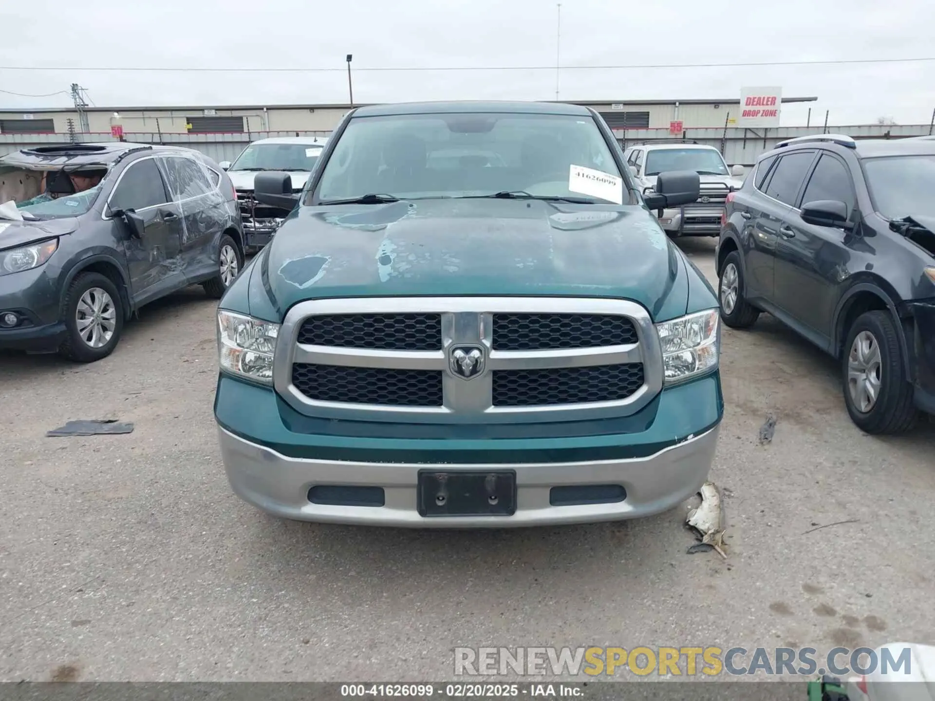 12 fotografías del automóvil dañado 1C6RR6FG5KS604551 RAM 1500 CLASSIC 2019
