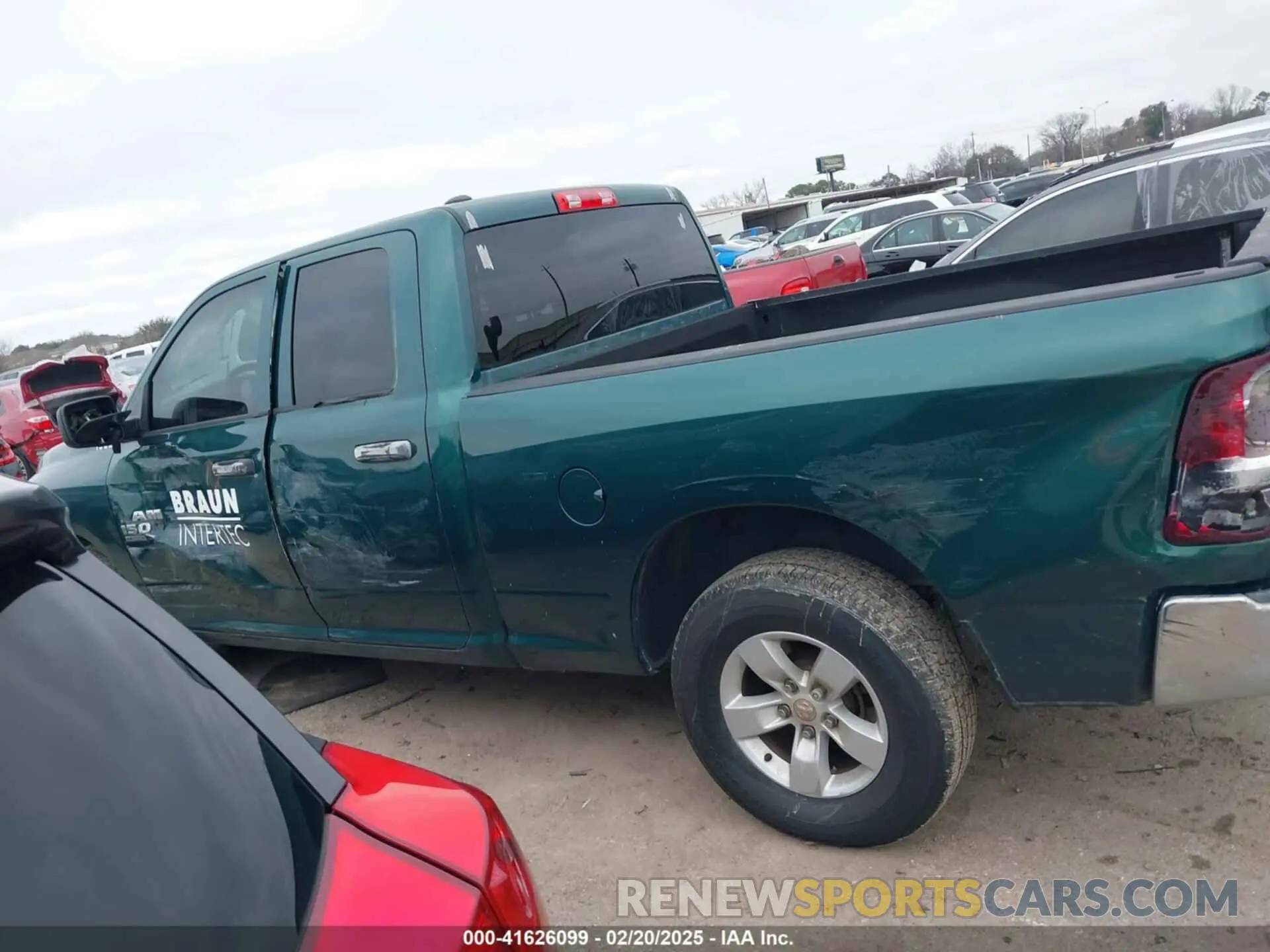 14 fotografías del automóvil dañado 1C6RR6FG5KS604551 RAM 1500 CLASSIC 2019