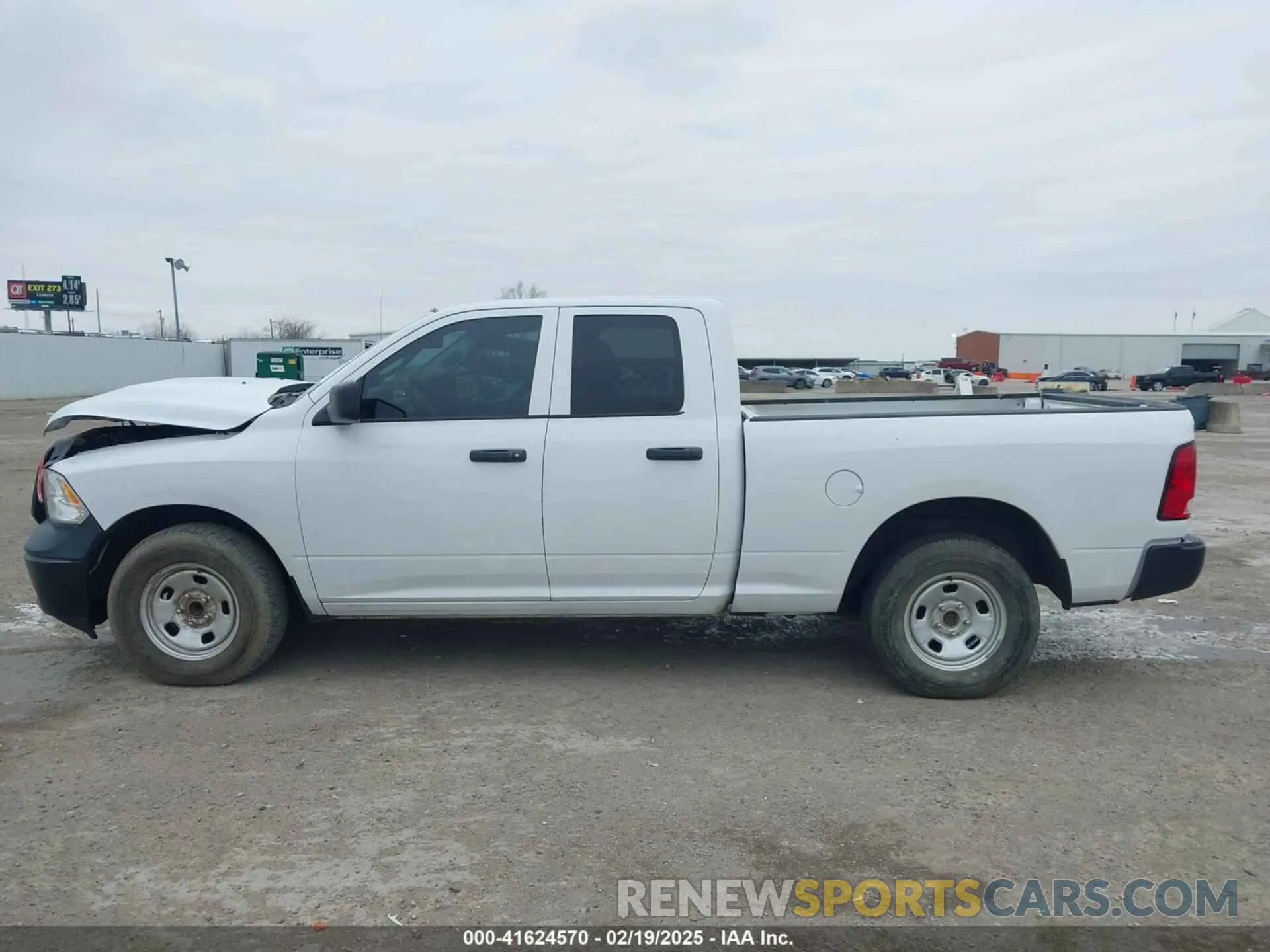 13 fotografías del automóvil dañado 1C6RR6FG9KS581436 RAM 1500 CLASSIC 2019