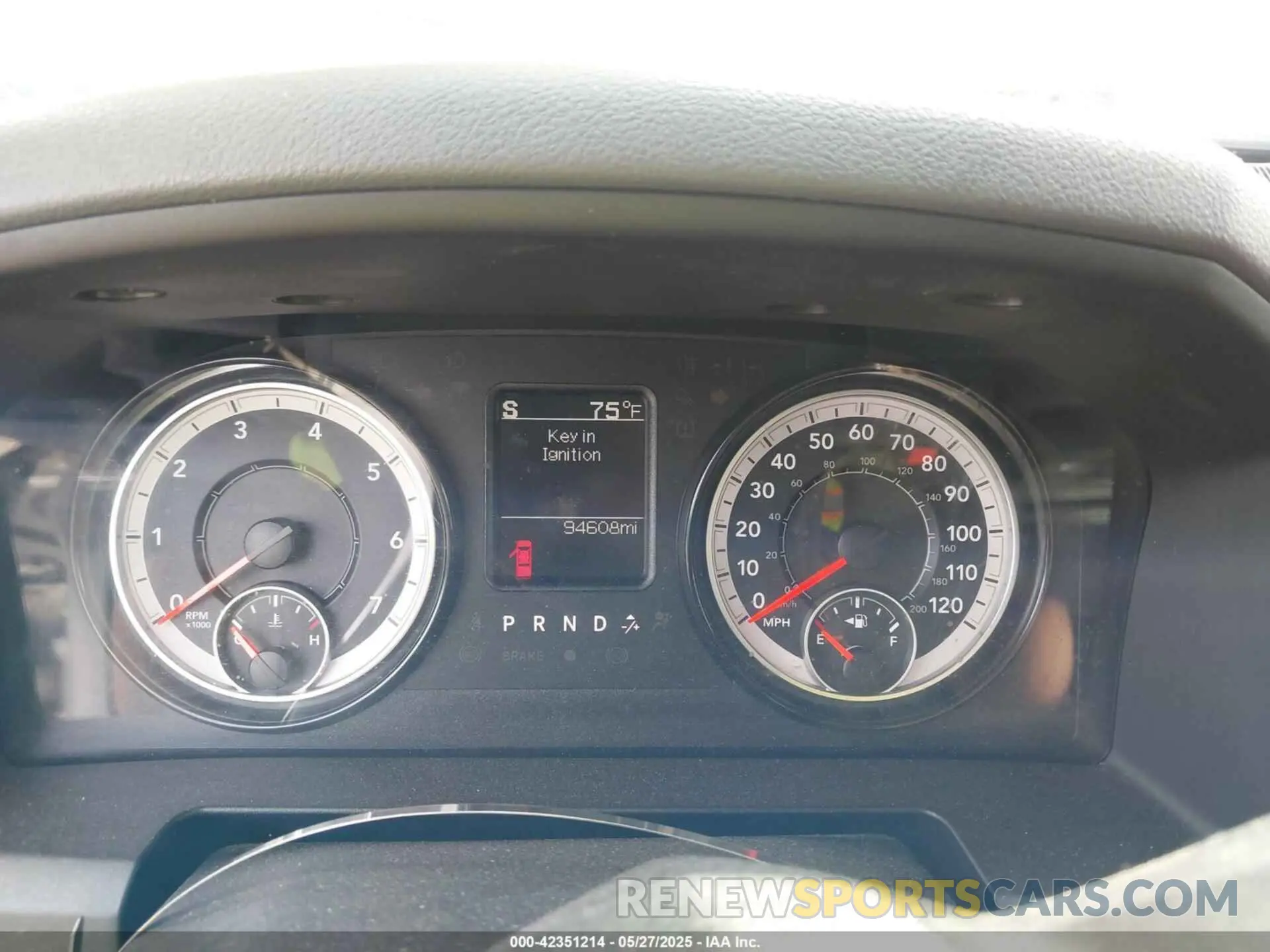 7 fotografías del automóvil dañado 1C6RR6GT6KS722779 RAM 1500 CLASSIC 2019