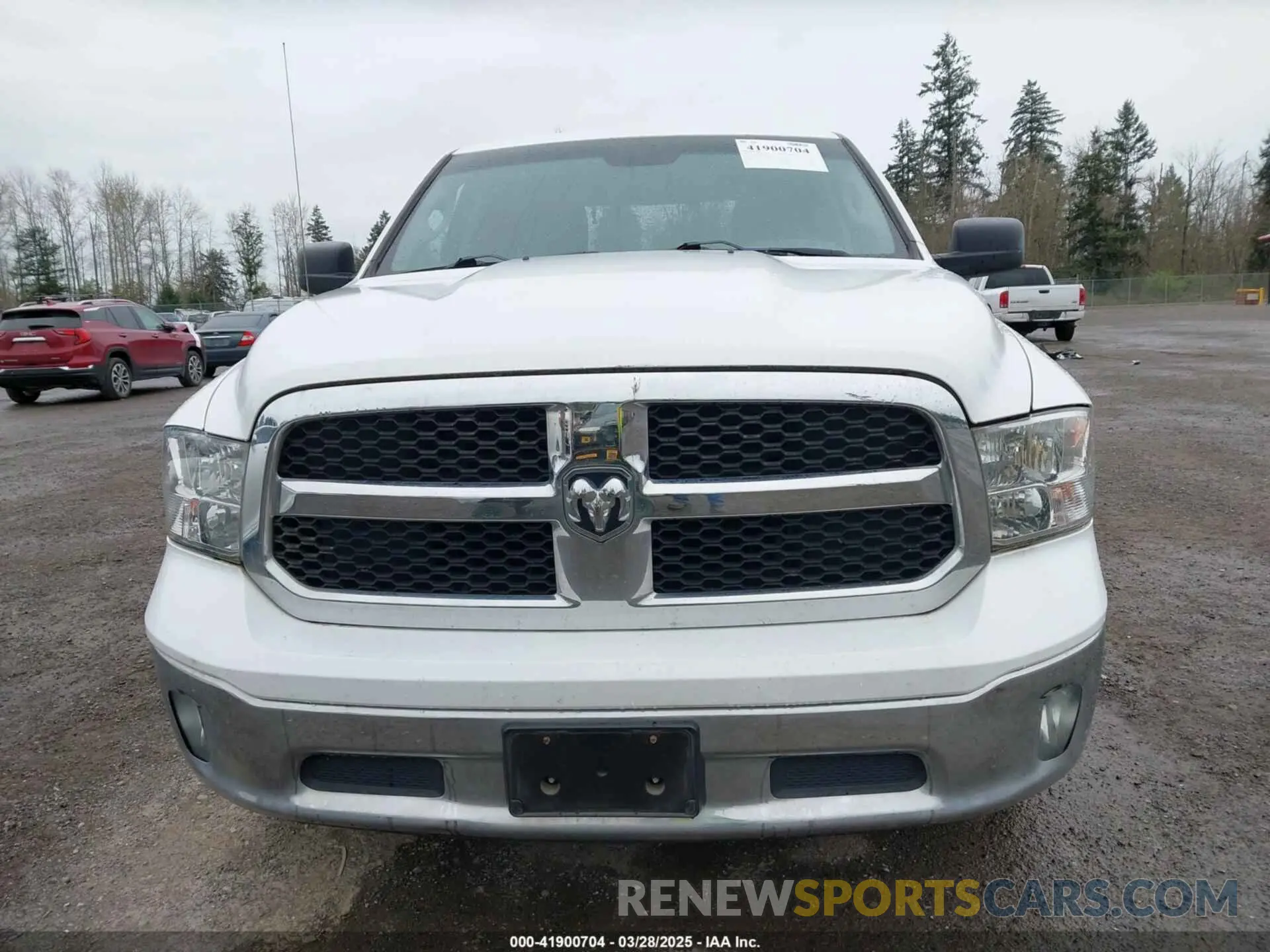 12 fotografías del automóvil dañado 1C6RR6GT7KS621234 RAM 1500 CLASSIC 2019