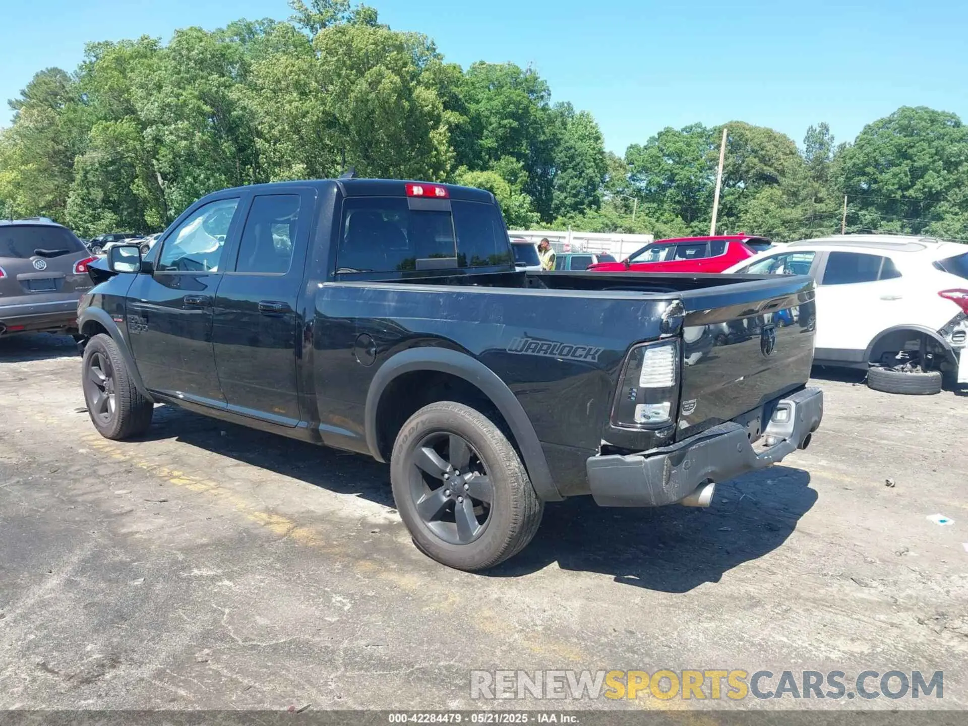 3 fotografías del automóvil dañado 1C6RR6GTXKS732022 RAM 1500 CLASSIC 2019