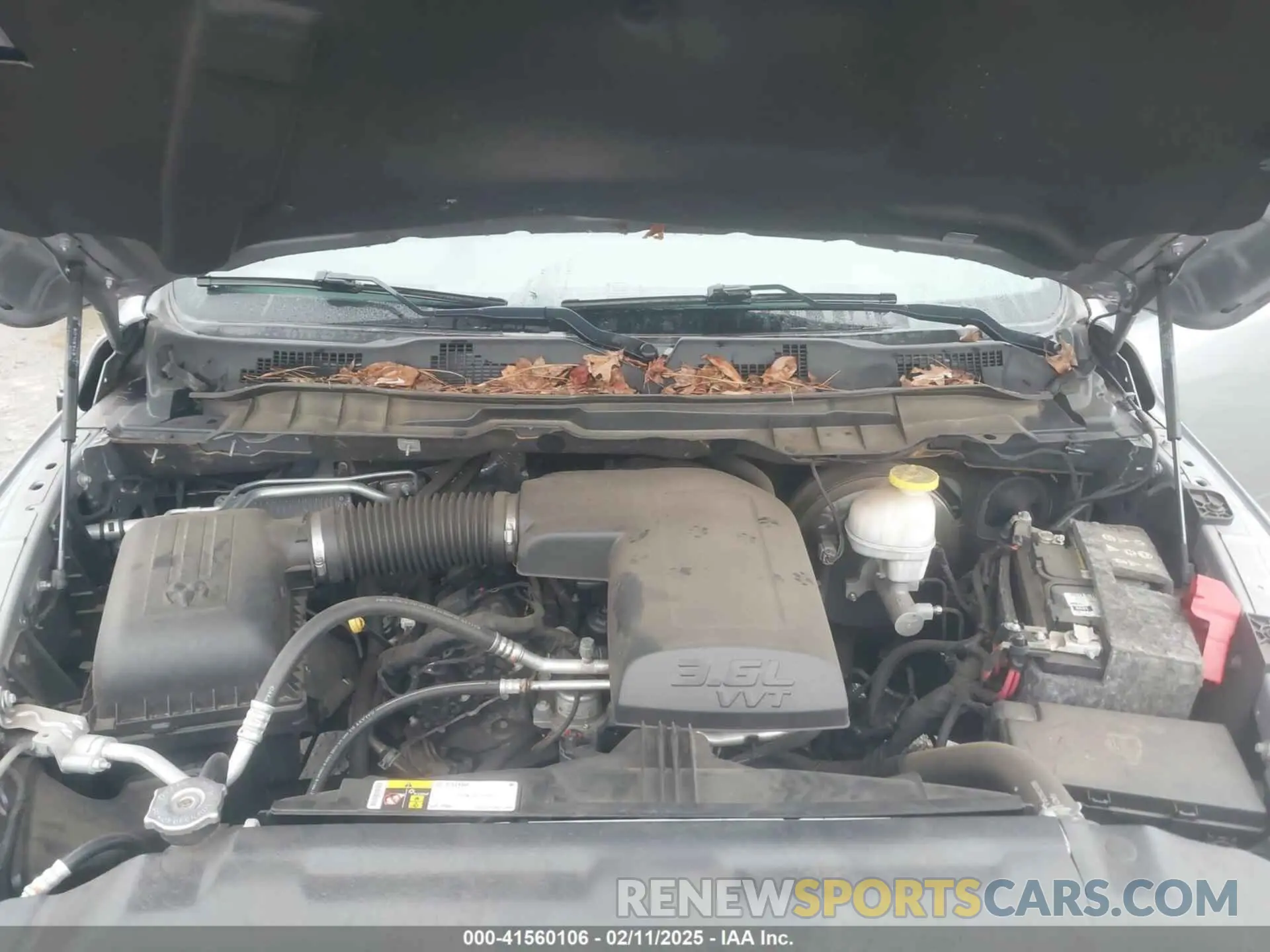 10 fotografías del automóvil dañado 1C6RR6KG3KS726864 RAM 1500 CLASSIC 2019