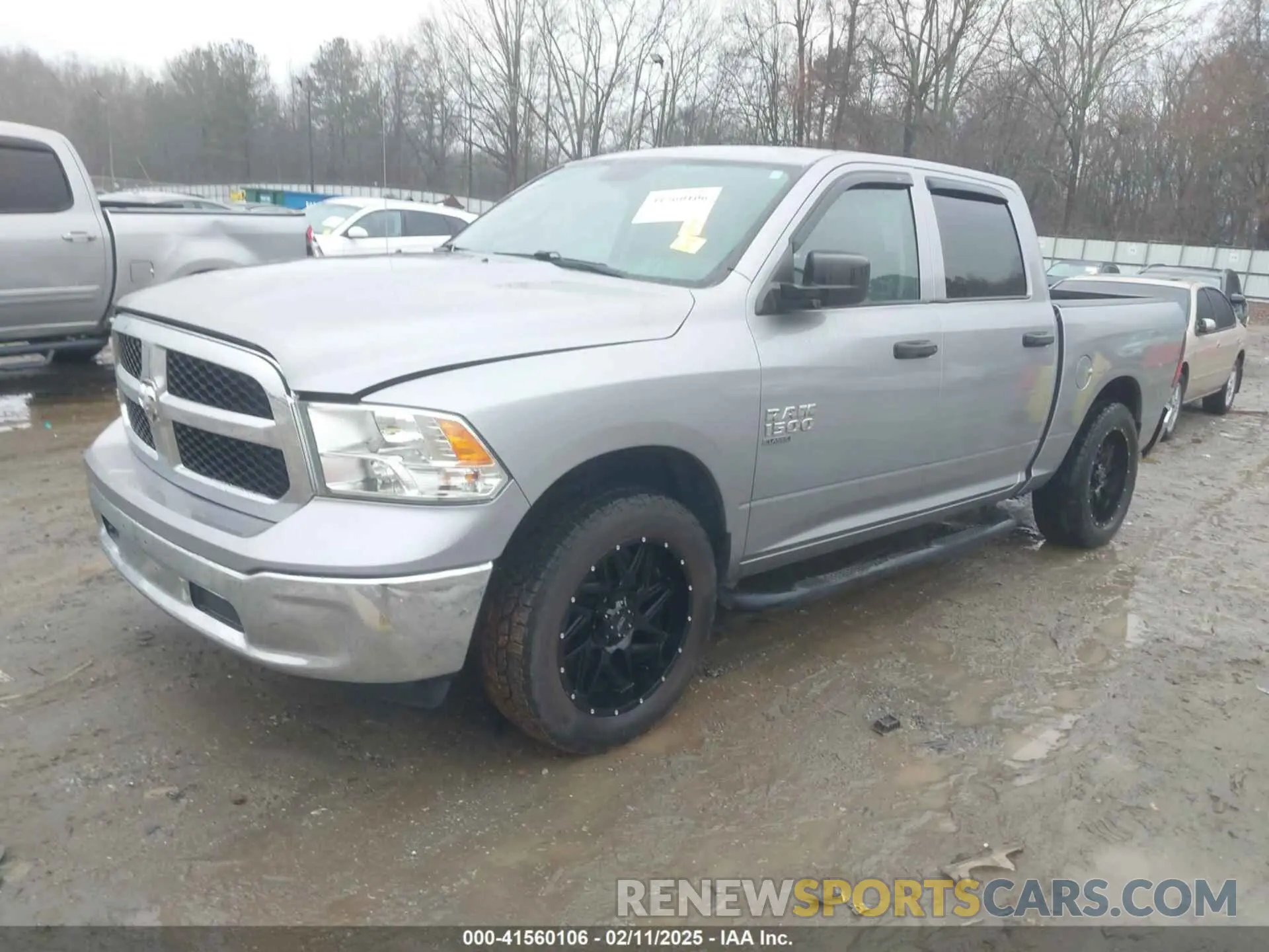 2 fotografías del automóvil dañado 1C6RR6KG3KS726864 RAM 1500 CLASSIC 2019