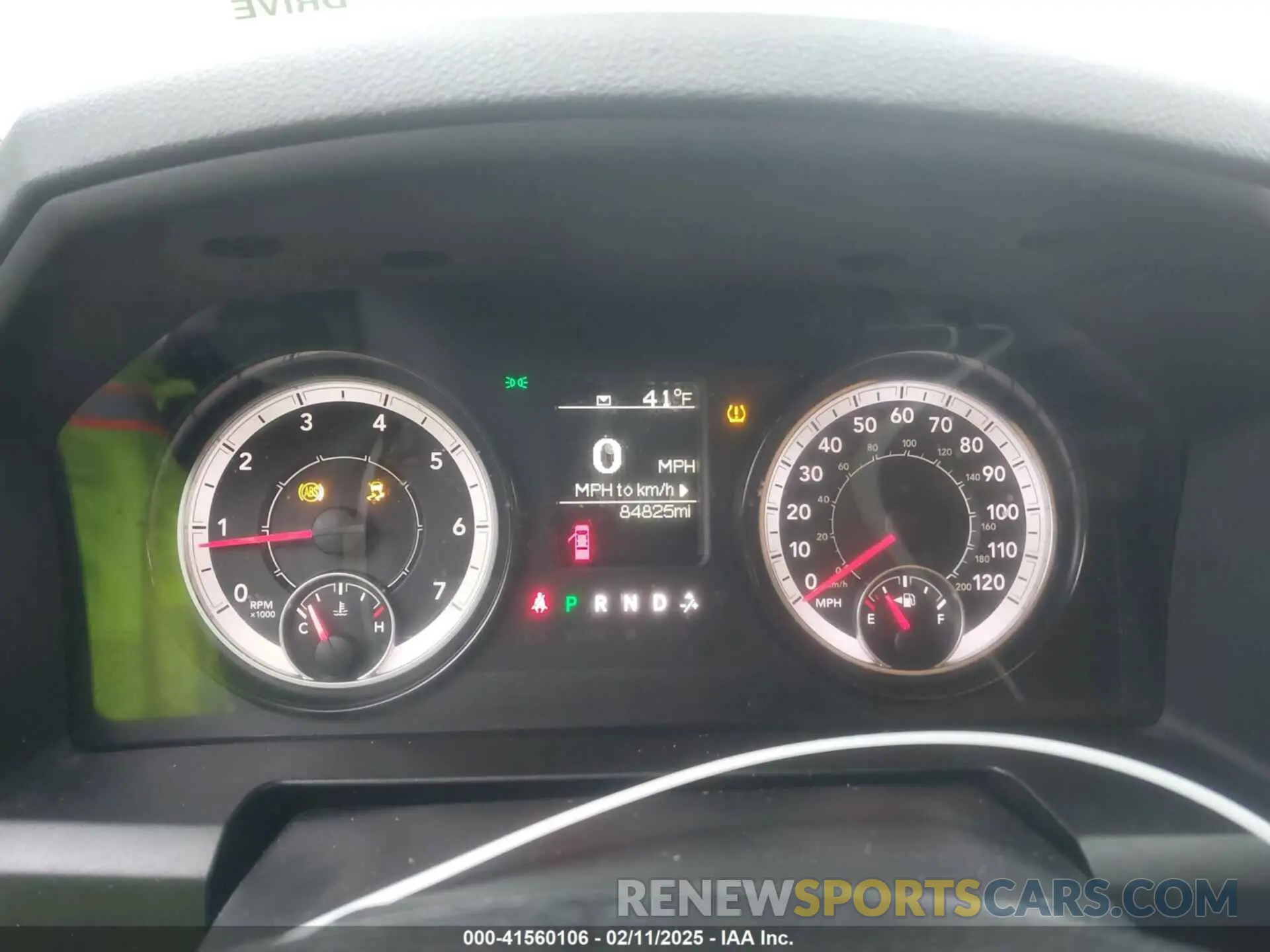 7 fotografías del automóvil dañado 1C6RR6KG3KS726864 RAM 1500 CLASSIC 2019