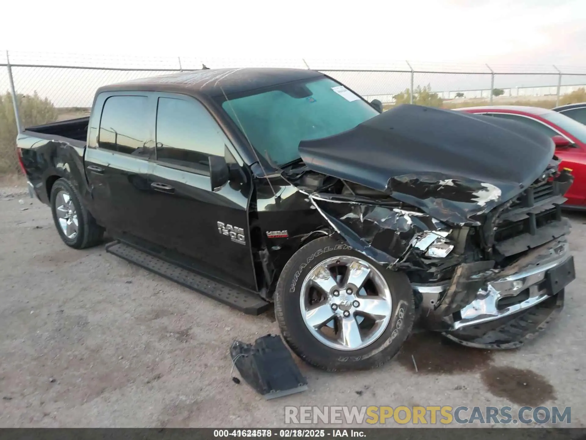 1 fotografías del automóvil dañado 1C6RR6LT2KS564298 RAM 1500 CLASSIC 2019