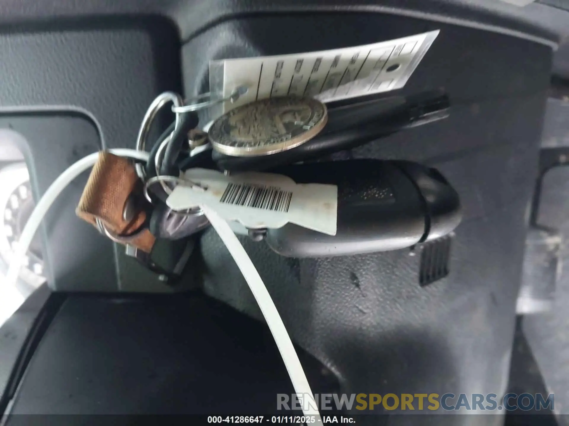 11 fotografías del automóvil dañado 1C6RR6LT9KS563682 RAM 1500 CLASSIC 2019