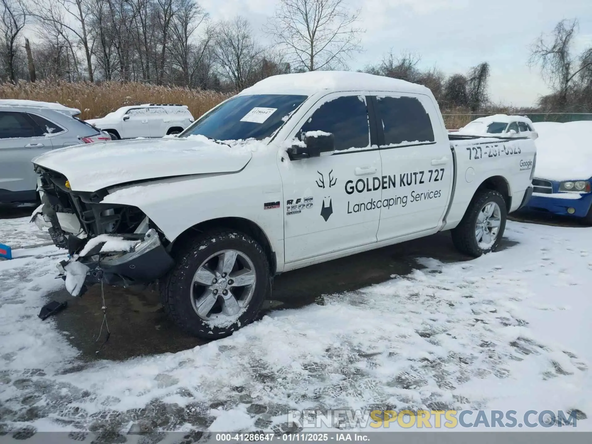 2 fotografías del automóvil dañado 1C6RR6LT9KS563682 RAM 1500 CLASSIC 2019