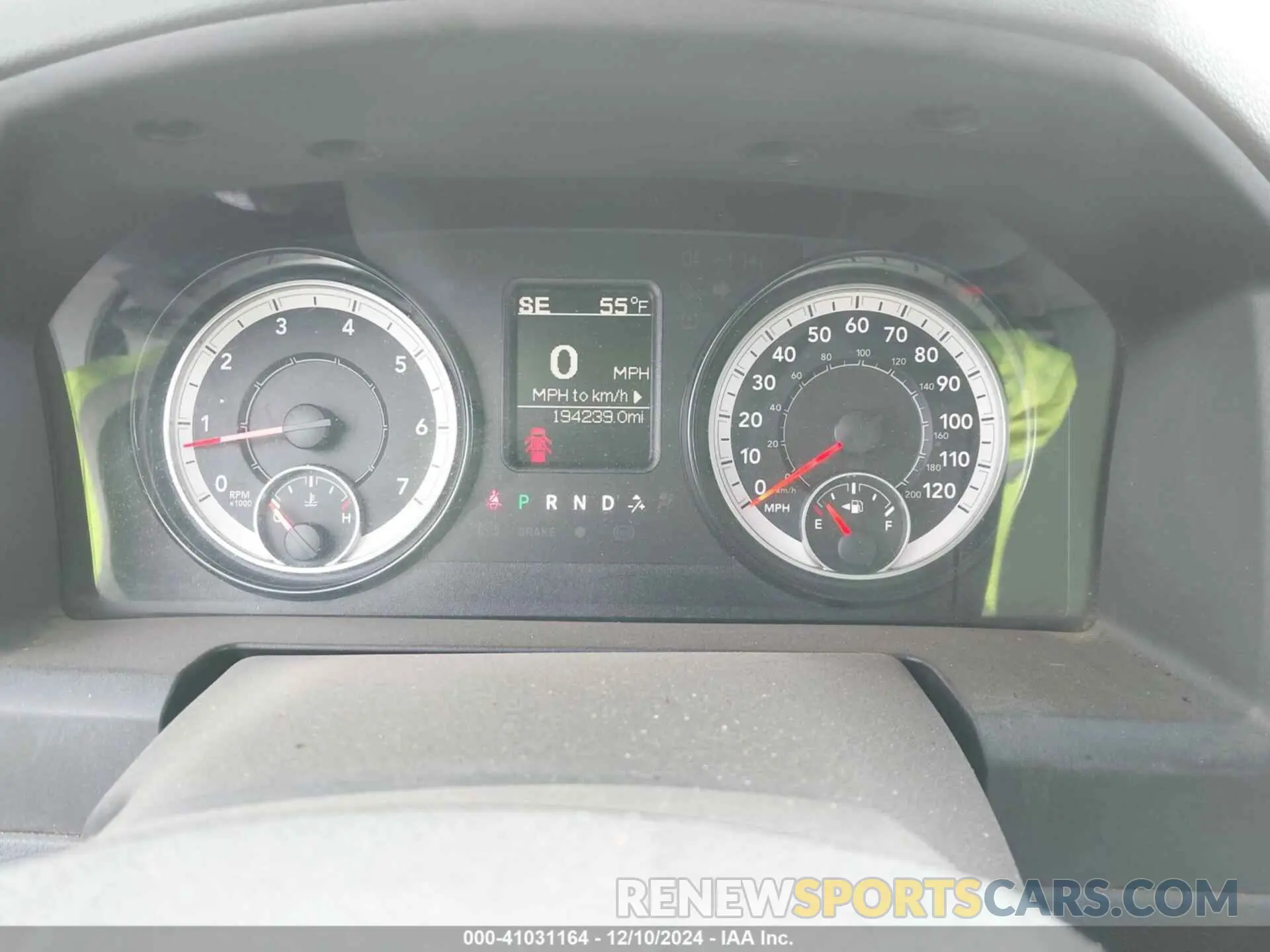 7 fotografías del automóvil dañado 1C6RR6TT1KS633367 RAM 1500 CLASSIC 2019