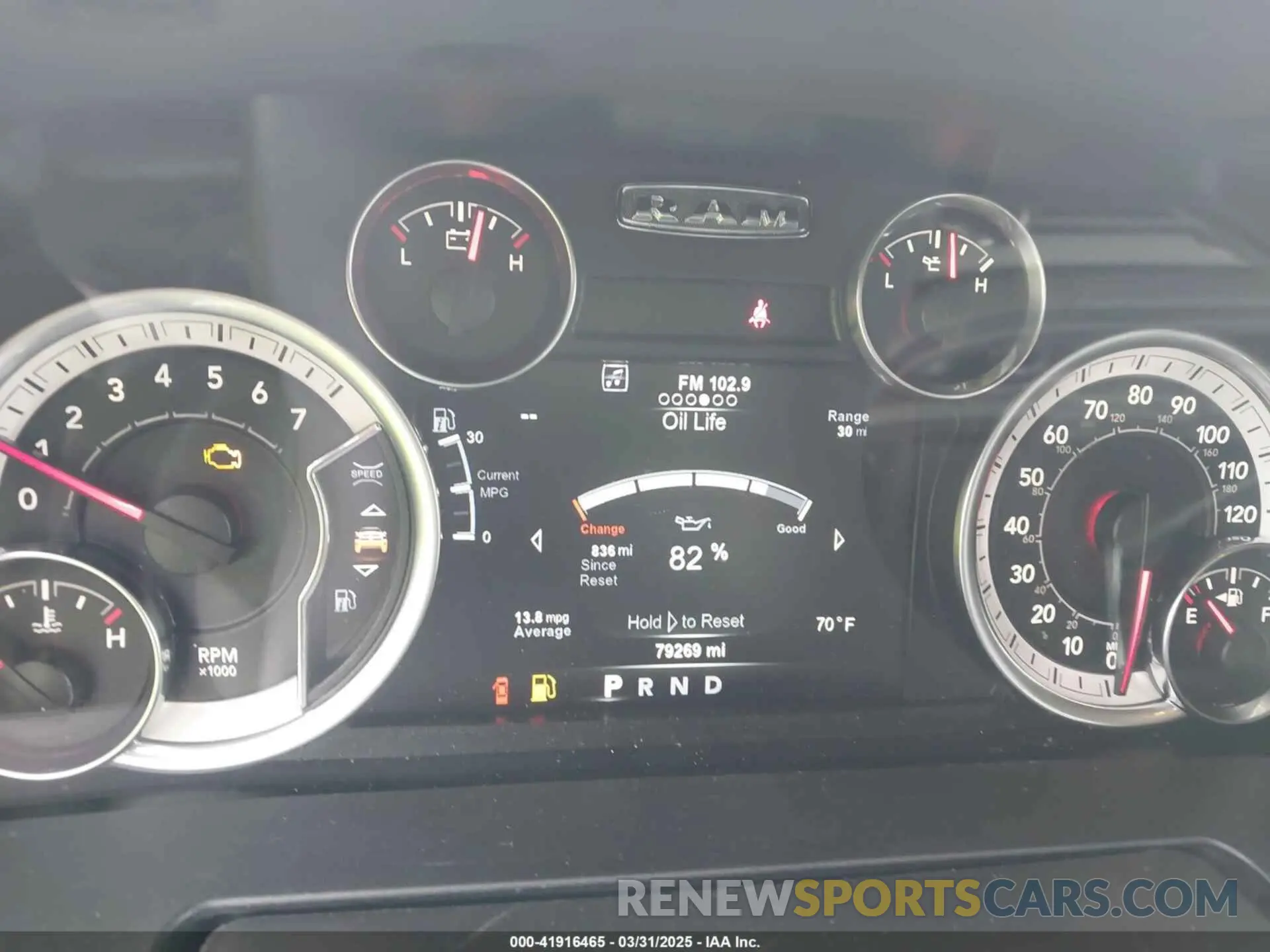 7 fotografías del automóvil dañado 1C6RR6TT2KS608638 RAM 1500 CLASSIC 2019