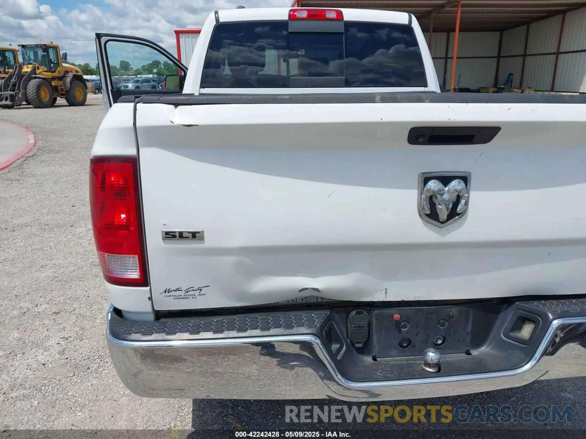 6 fotografías del automóvil dañado 1C6RR6TT2KS727256 RAM 1500 CLASSIC 2019
