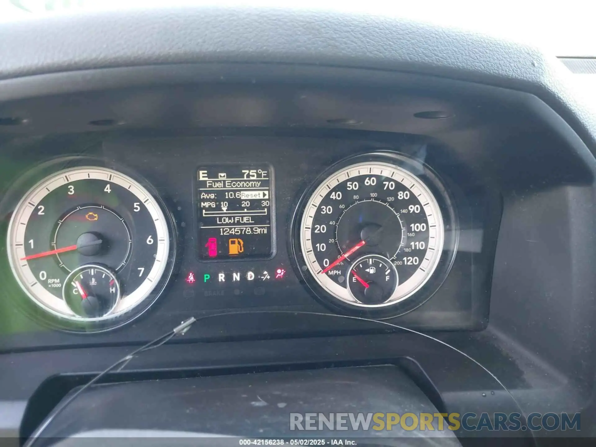 7 fotografías del automóvil dañado 1C6RR6TT6KS561727 RAM 1500 CLASSIC 2019