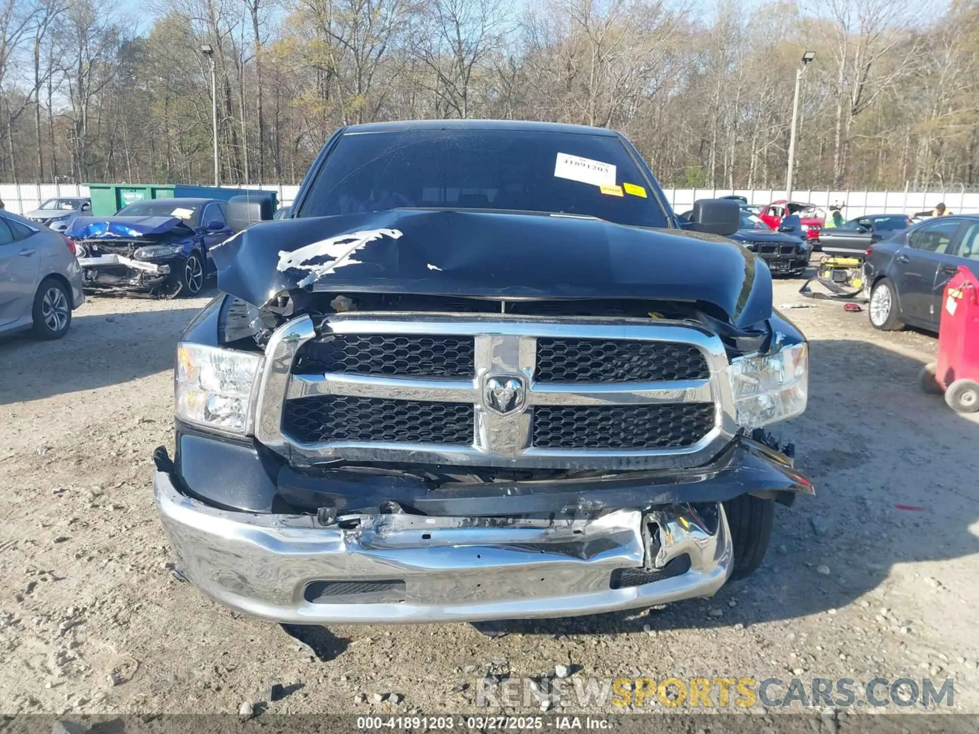 6 fotografías del automóvil dañado 1C6RR6TT9KS693607 RAM 1500 CLASSIC 2019