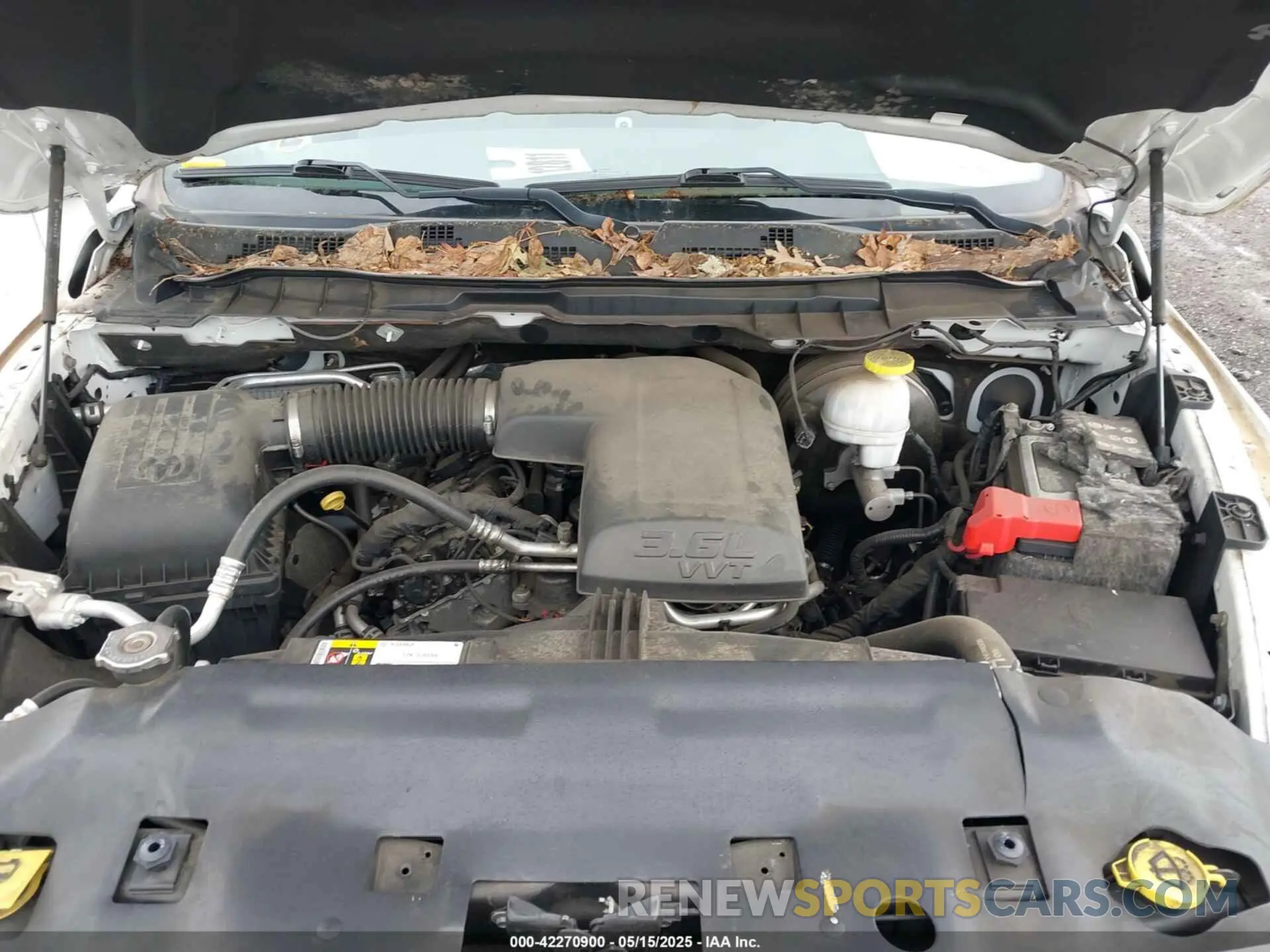 10 fotografías del automóvil dañado 1C6RR7FG5KS636714 RAM 1500 CLASSIC 2019