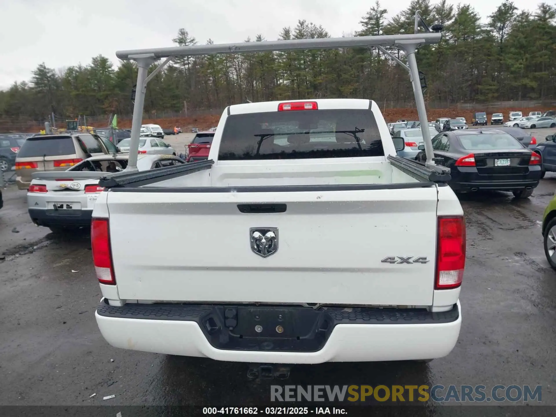 16 fotografías del automóvil dañado 1C6RR7FG9KS646937 RAM 1500 CLASSIC 2019