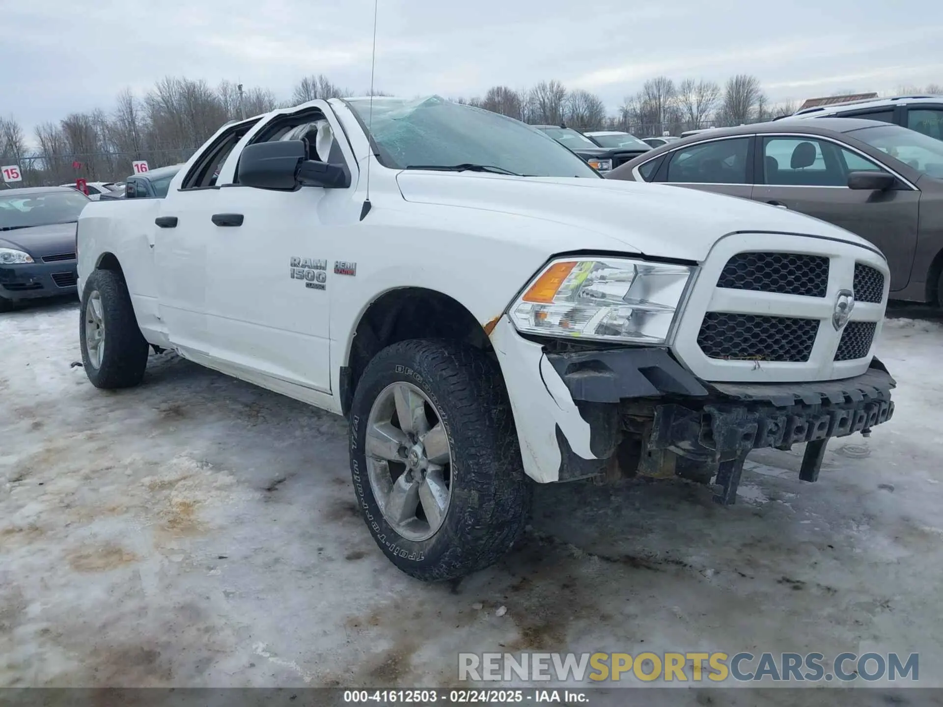 1 fotografías del automóvil dañado 1C6RR7FT4KS502676 RAM 1500 CLASSIC 2019