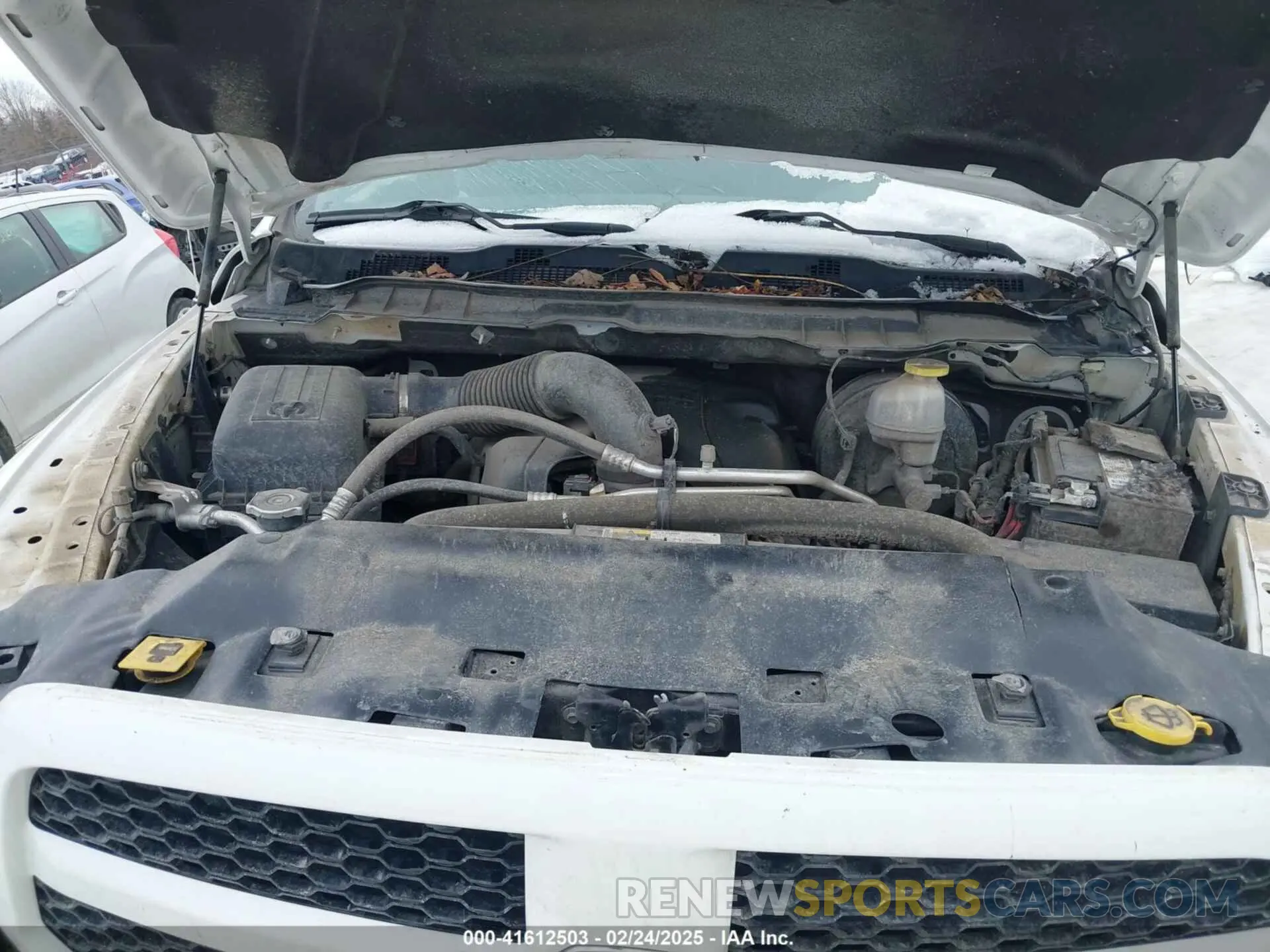 10 fotografías del automóvil dañado 1C6RR7FT4KS502676 RAM 1500 CLASSIC 2019